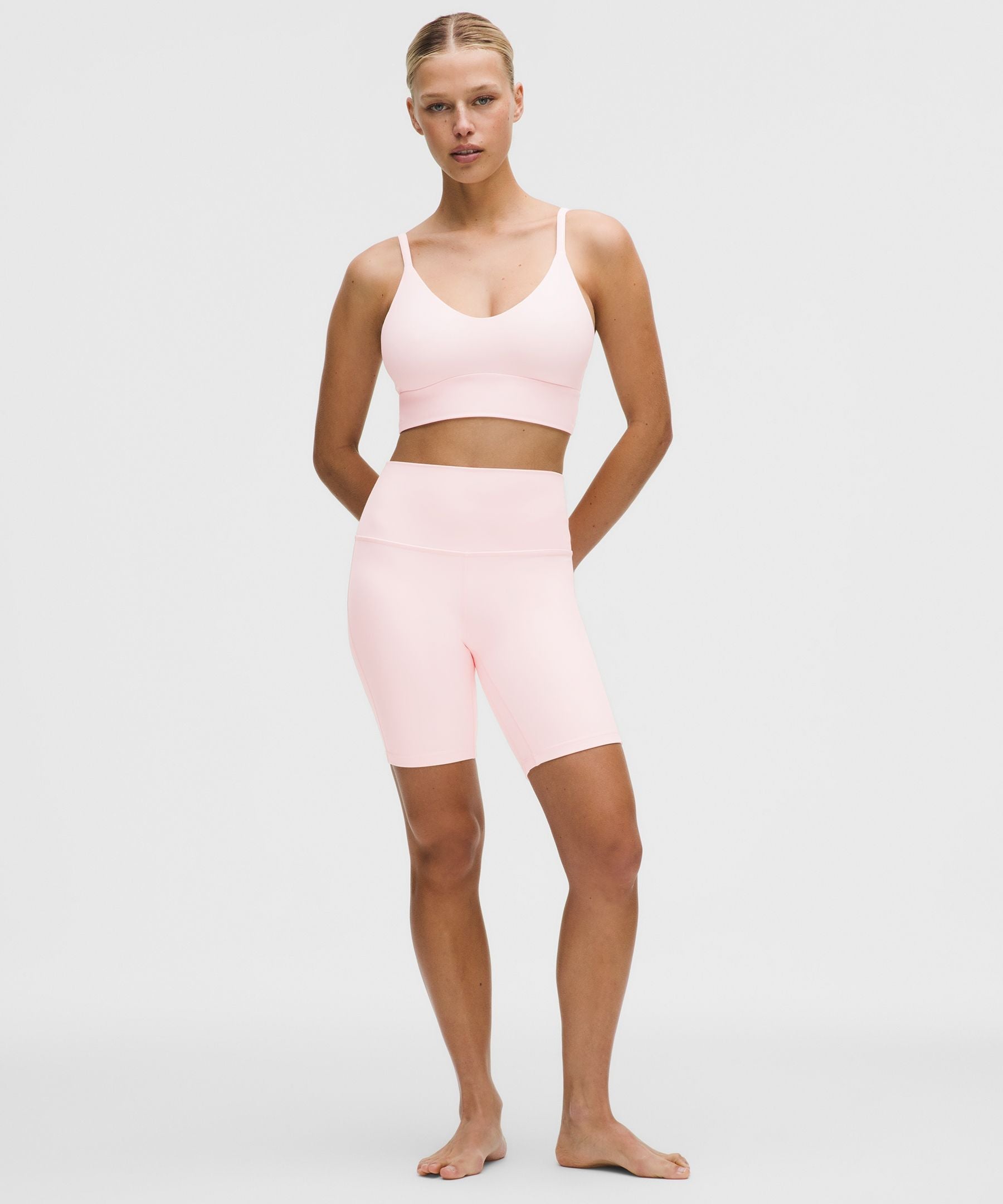 Lululemon lululemon Focuser Scoop-Neck Bra Nulu *Light Support, C/D Cup
