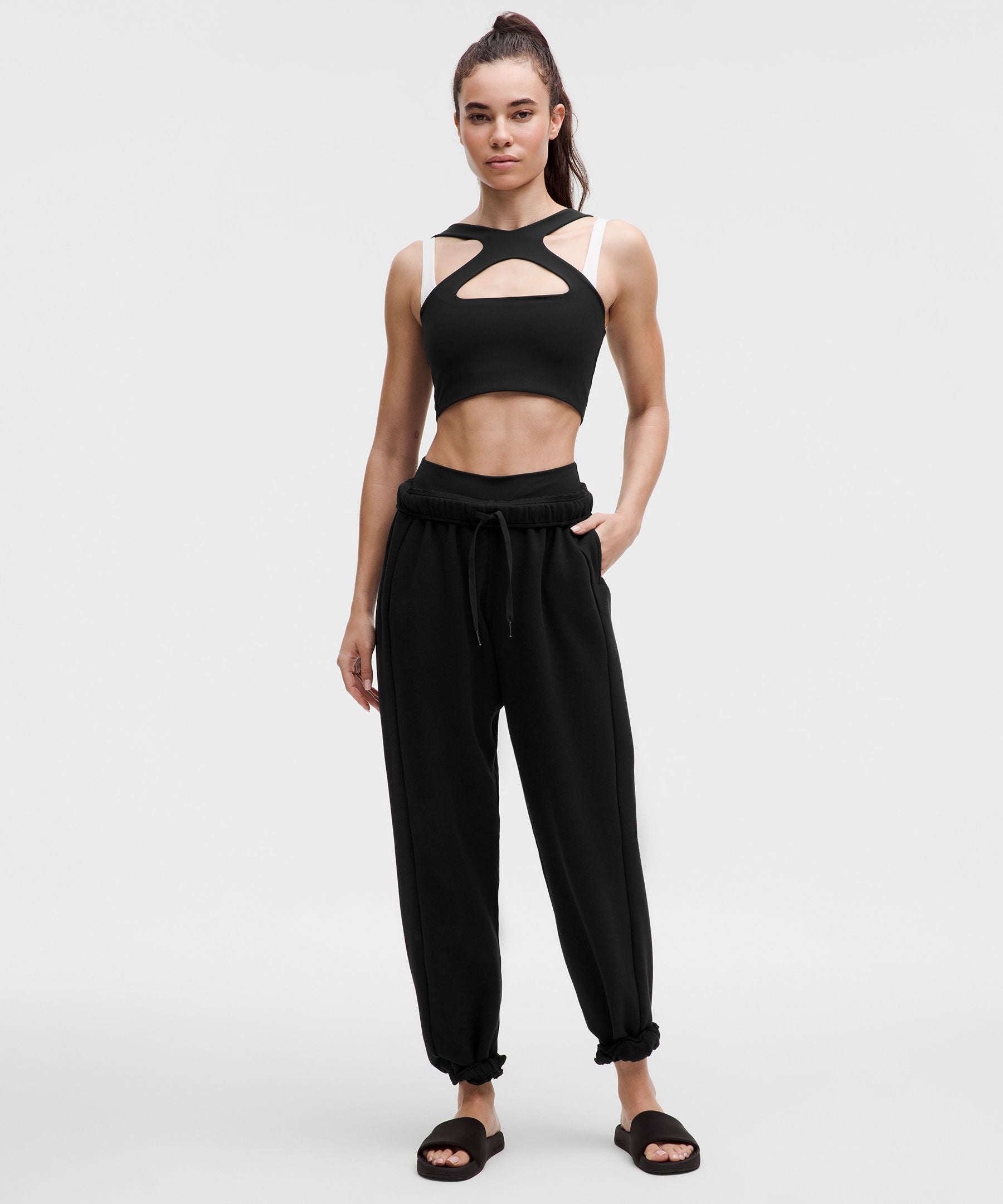 Lululemon Bend This Scoop and Cross Bra *Light Support, A-C Cups