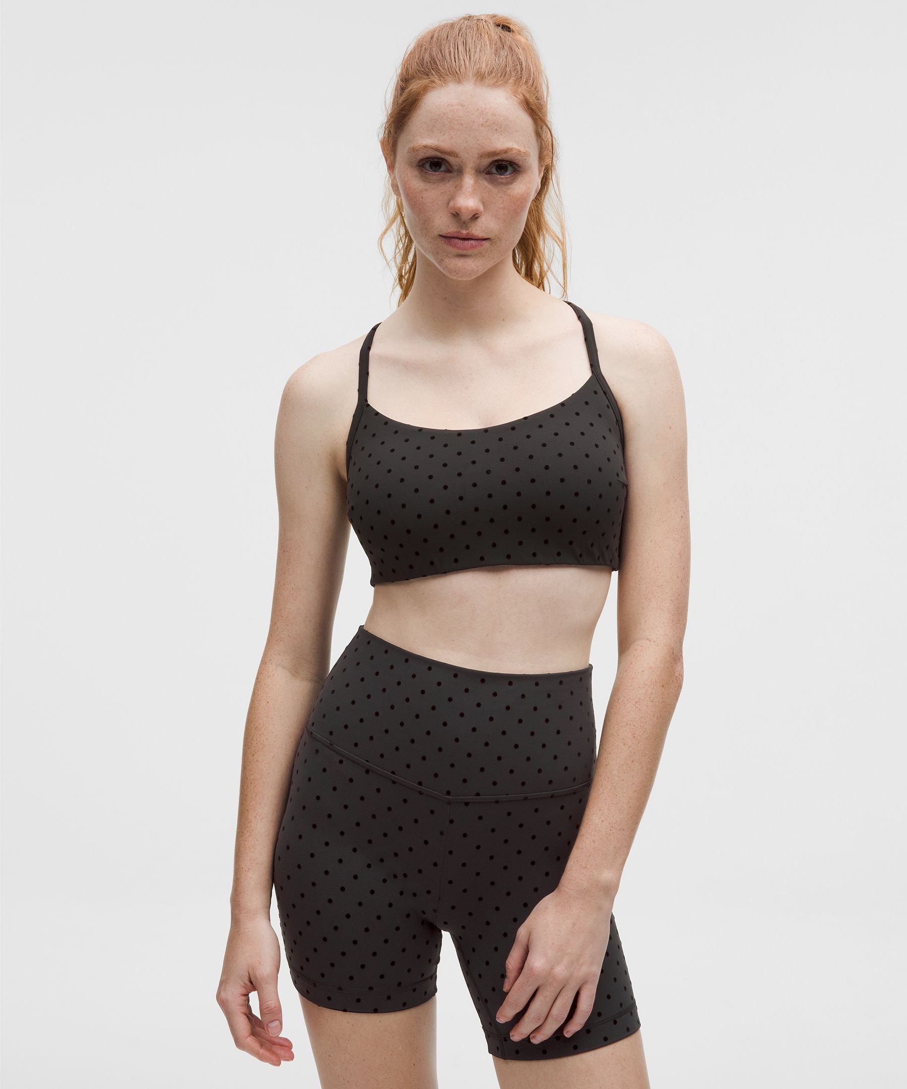 #color_polka-flock-black