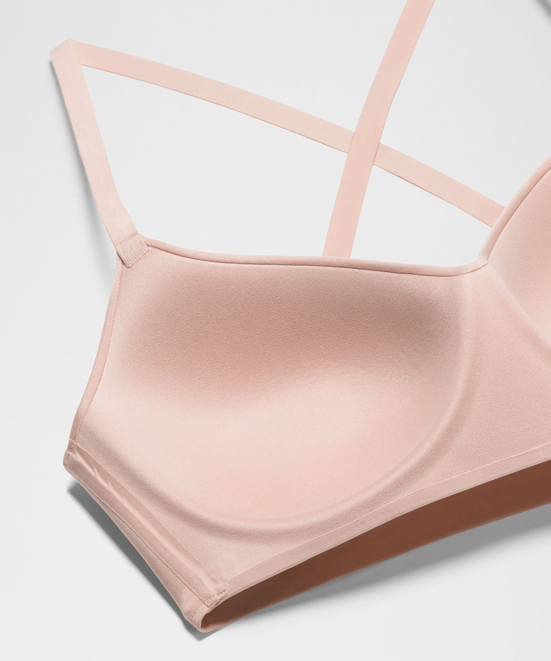 Lululemon Wundermost Adjustable T-Shirt Bra *A–DD Cups
