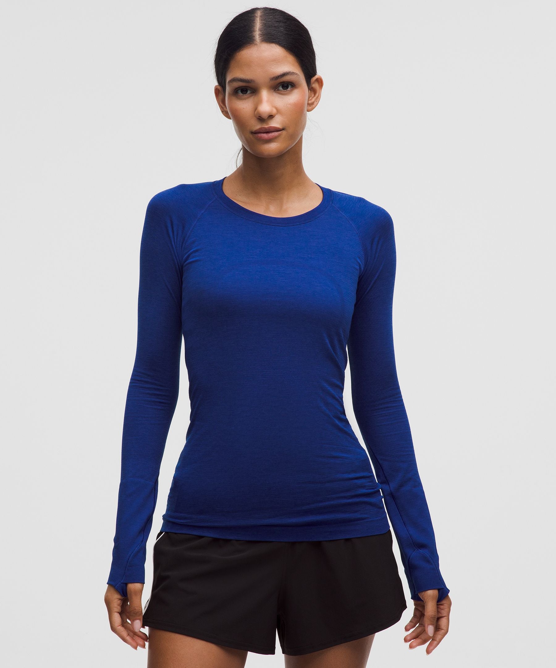 #color_deep-sea-blue/deep-sea-blue