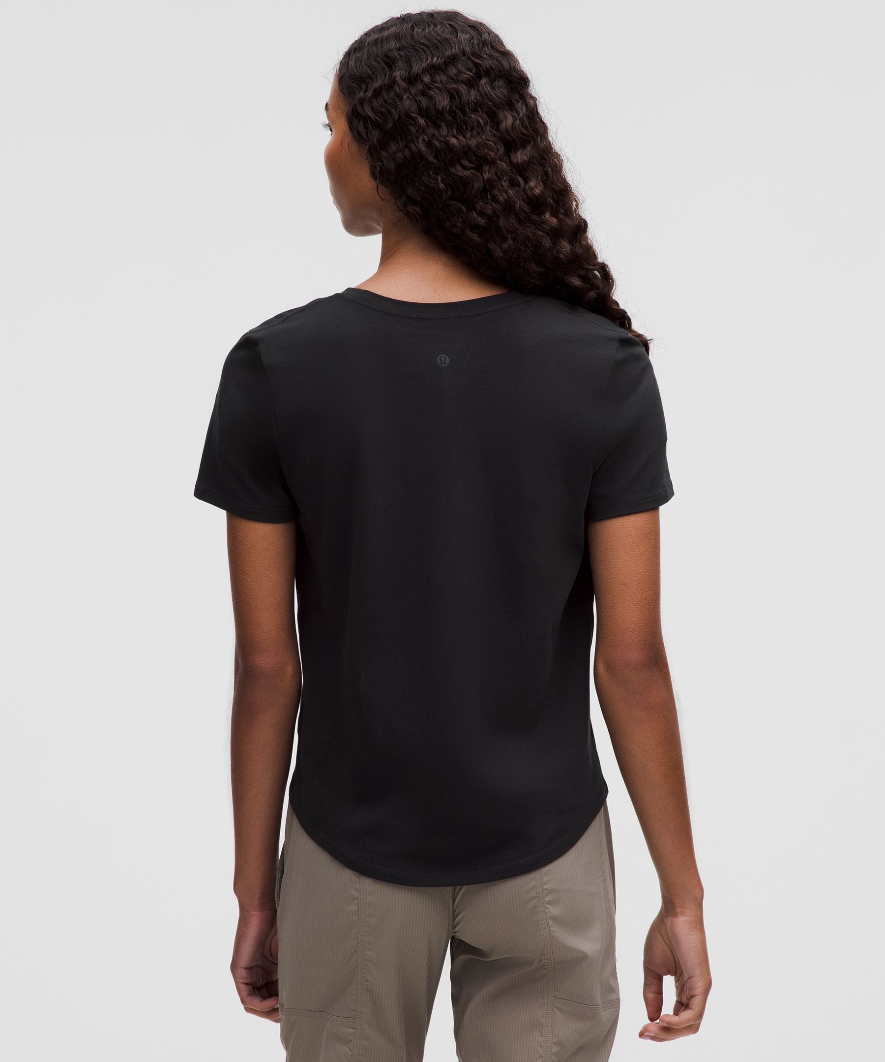 Lululemon Women's Love V-Neck T-Shirt