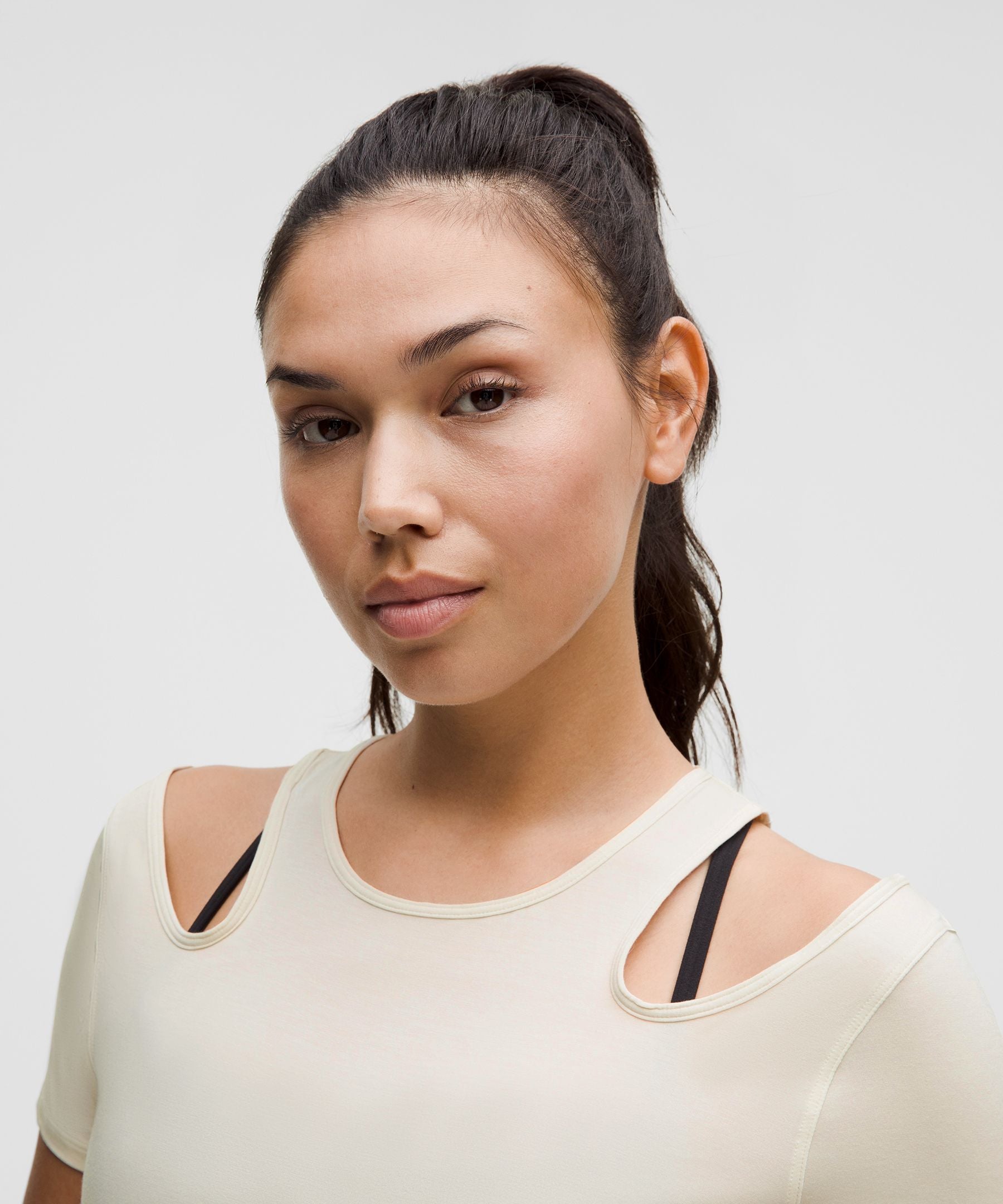 Lululemon Women's Shoulder Cut-Out Yoga T-Shirt