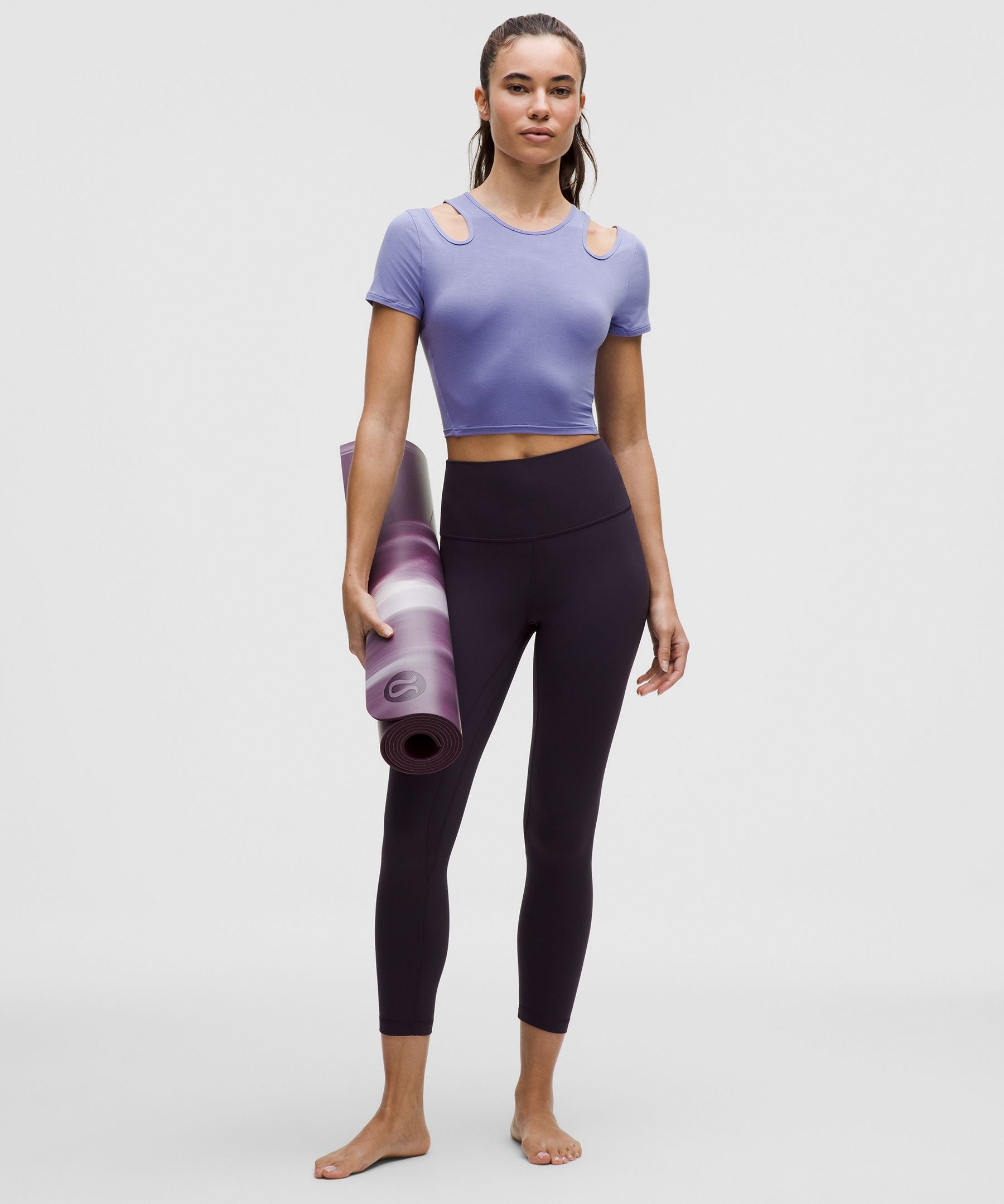 Lululemon Women's Shoulder Cut-Out Yoga T-Shirt
