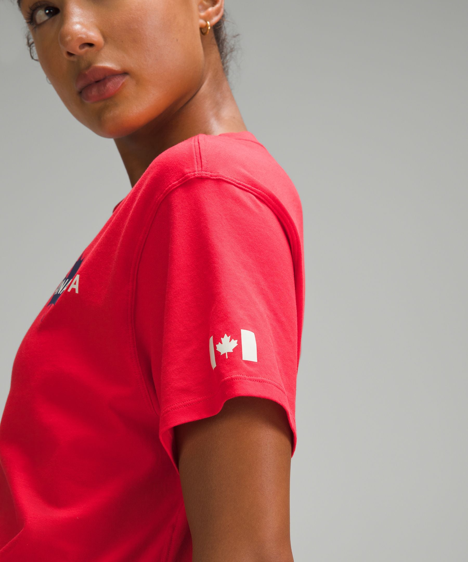 Lululemon Women's Team Canada Women's Cotton Jersey T-Shirt *COC Logo