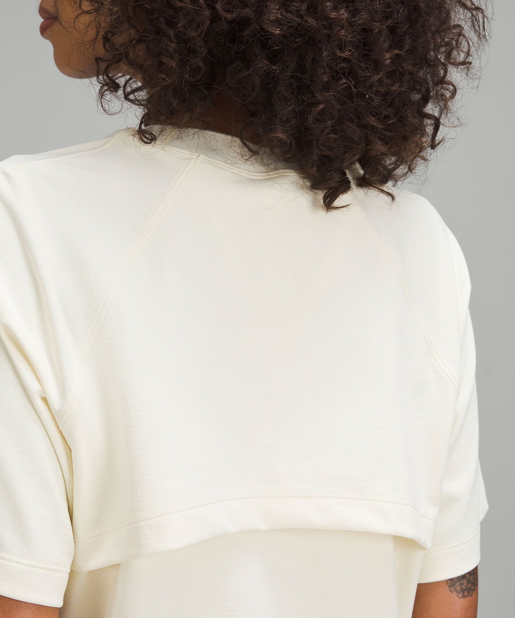 Lululemon Women's Back-Vent T-Shirt