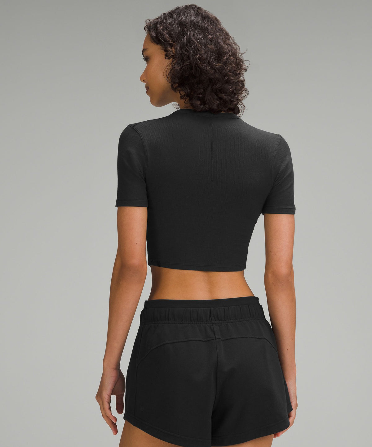 Lululemon Women's Hold Tight Straight-Hem Cropped T-Shirt