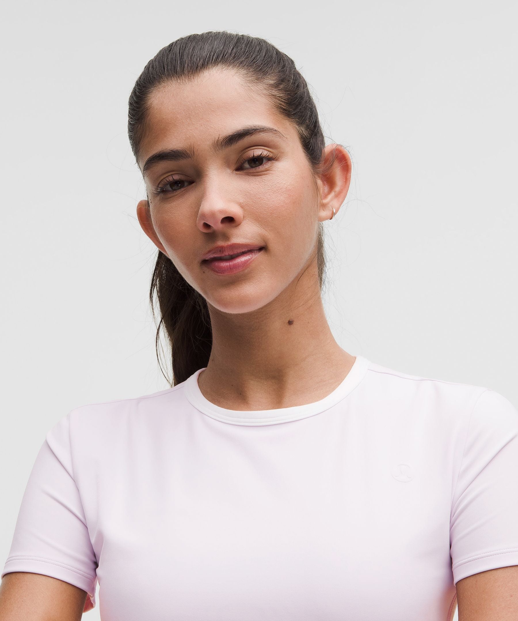 Lululemon Women's Tight-Fit Cropped Shelf-Bra T-Shirt *Light Support, B/C Cup
