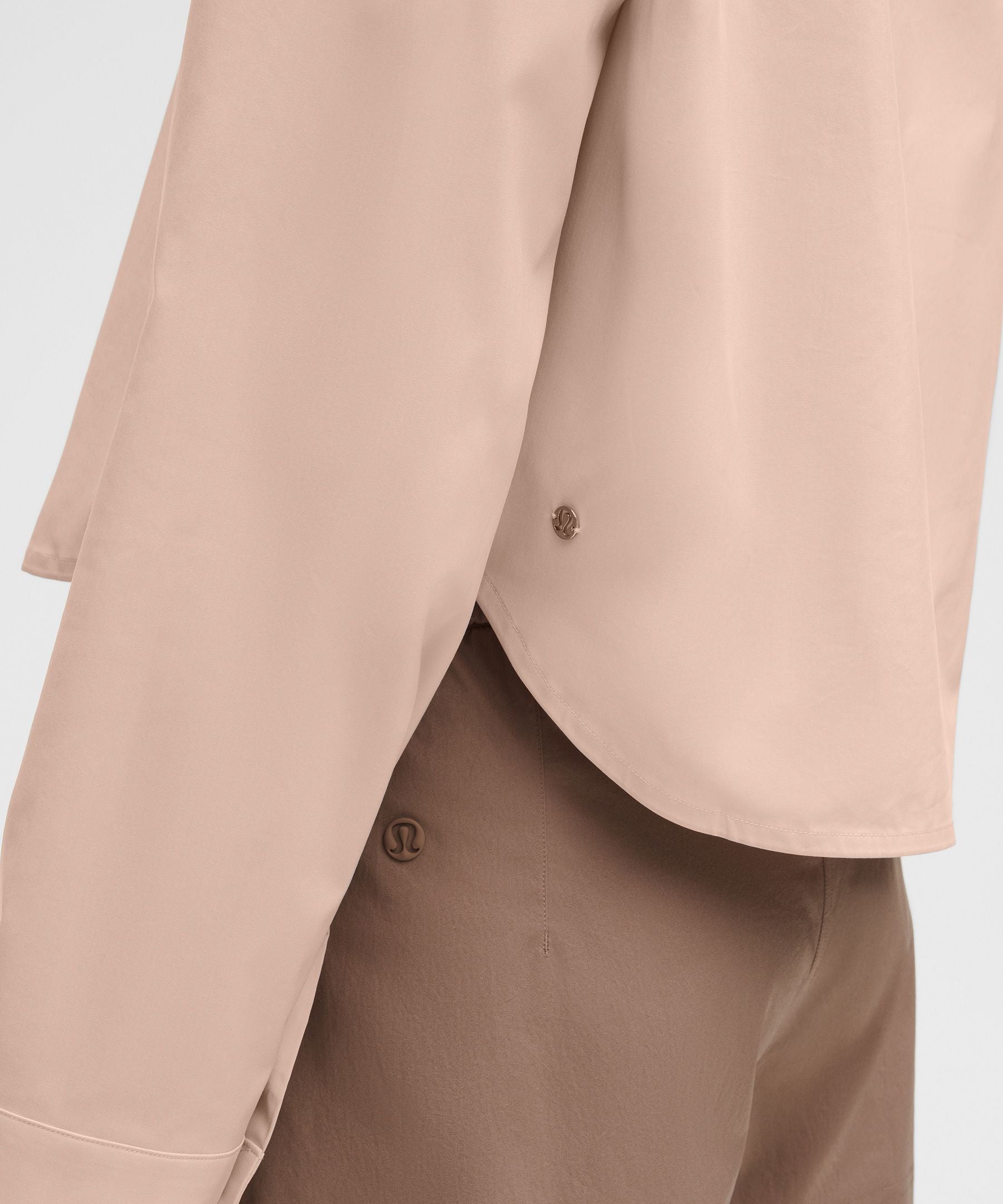 Lululemon Women's Cropped Poplin Button-Up Top