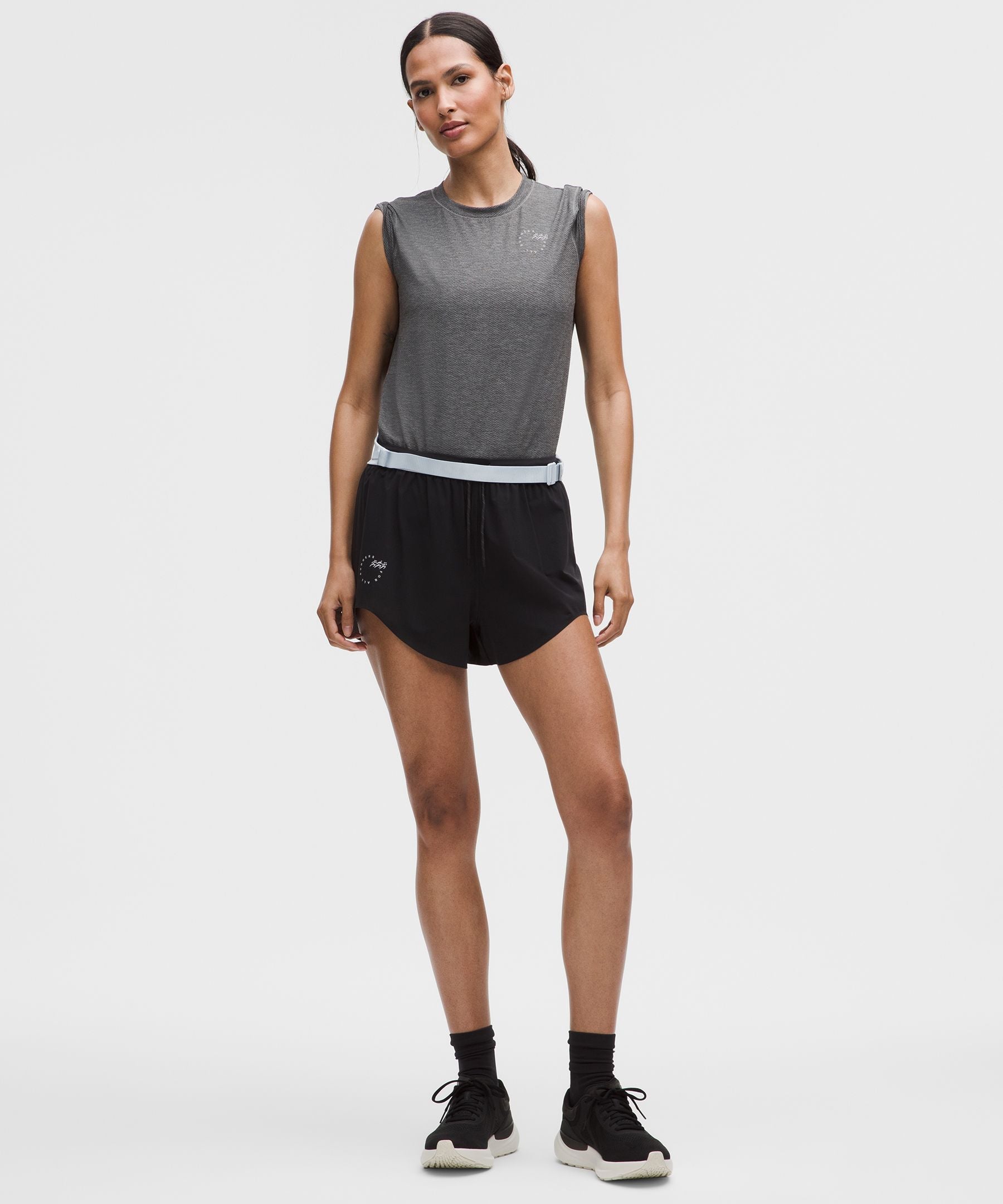 #color_heathered-black