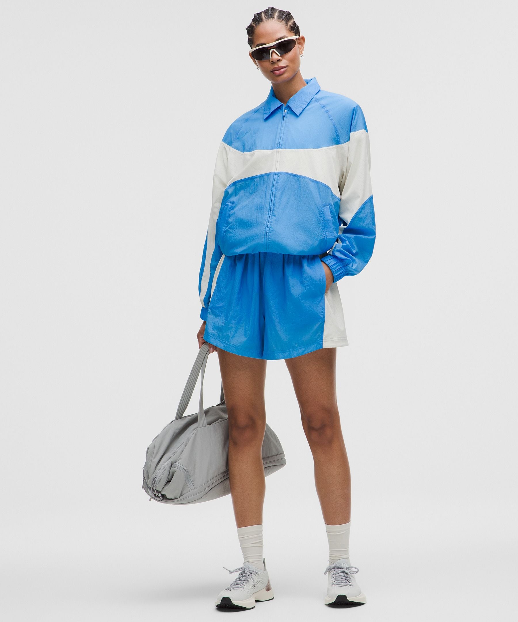 #color_pool-party/bone