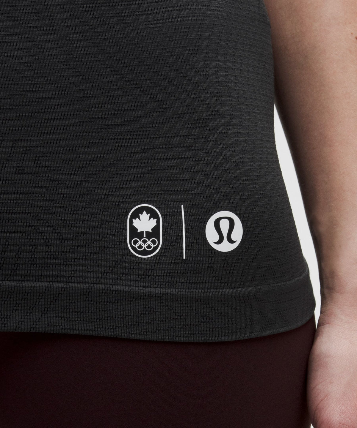 Lululemon Women's Team Canada Swiftly Tech Short-Sleeve Shirt 2.0 *COC Logo