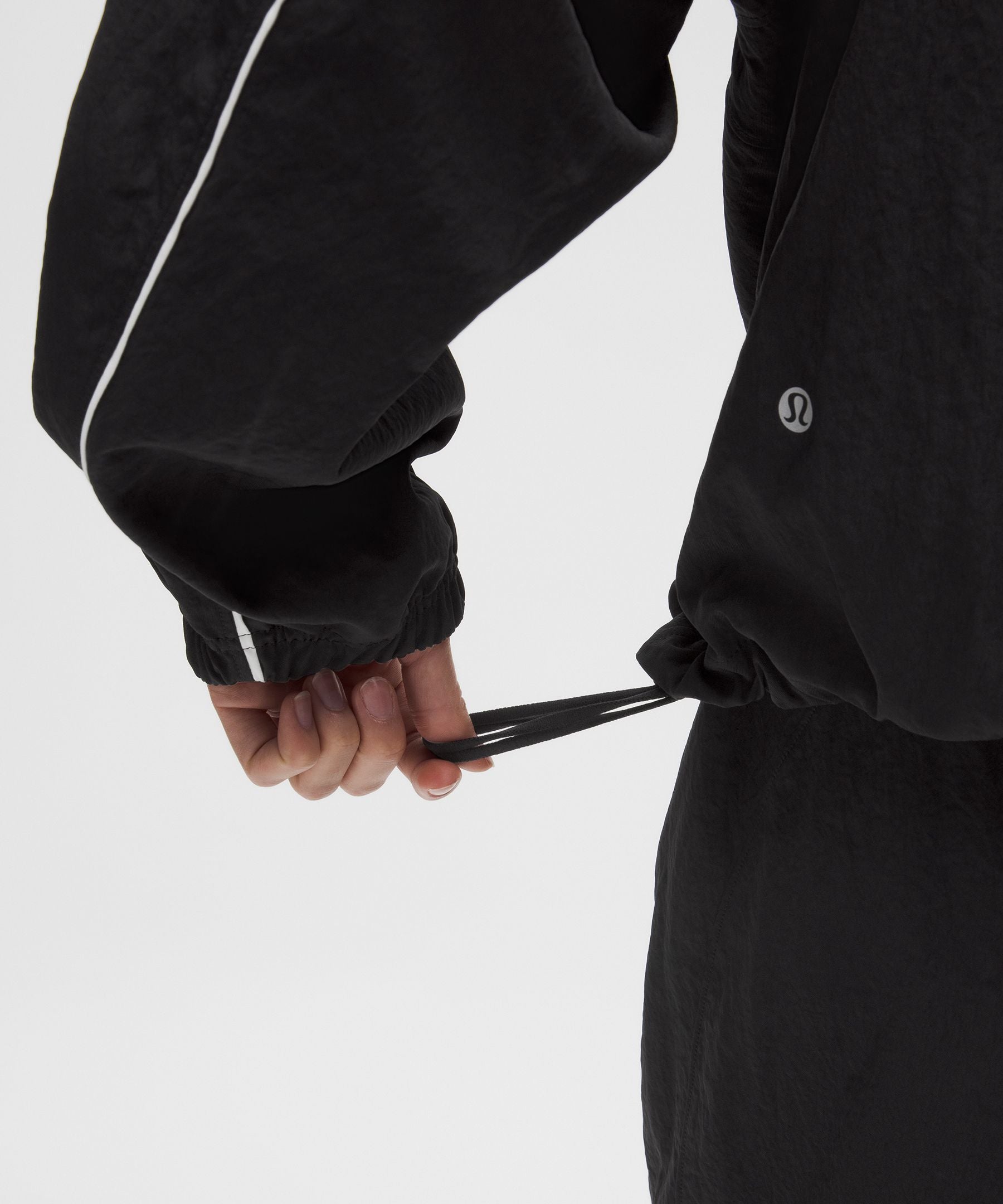 Lululemon License to Train Woven Oversized Jacket