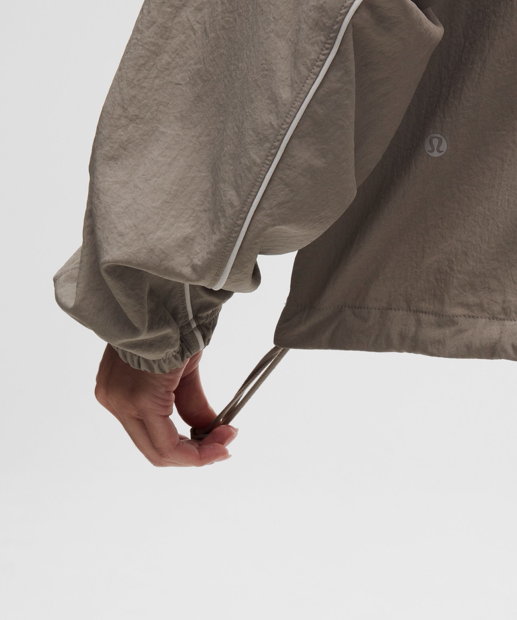 Lululemon License to Train Woven Oversized Jacket