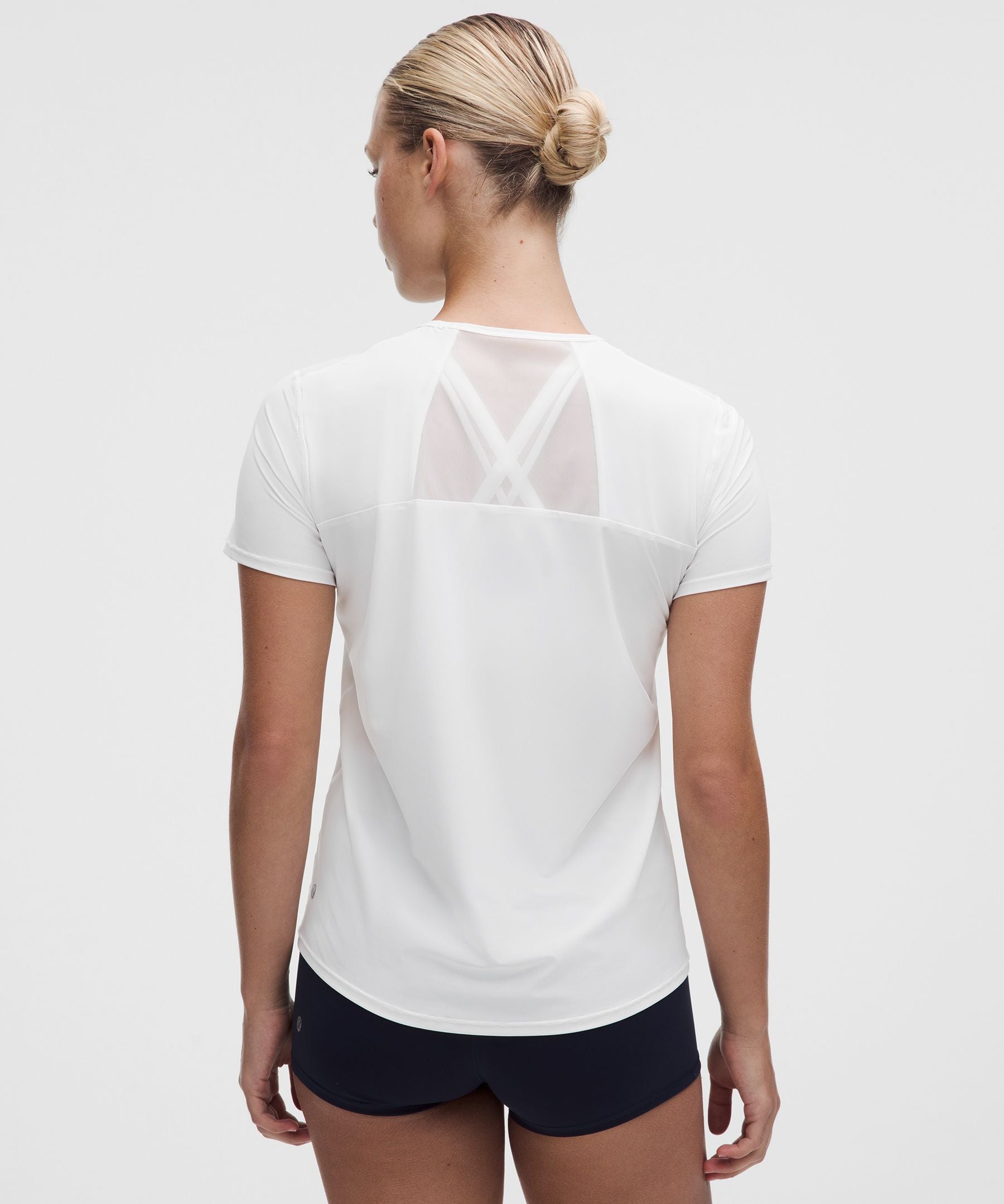 Lululemon Women's Sculpt Short-Sleeve Shirt