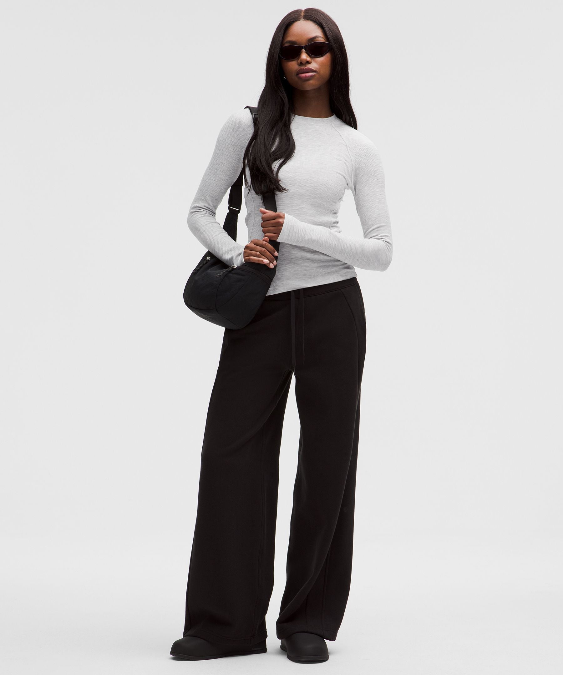 #color_heathered-core-ultra-light-grey