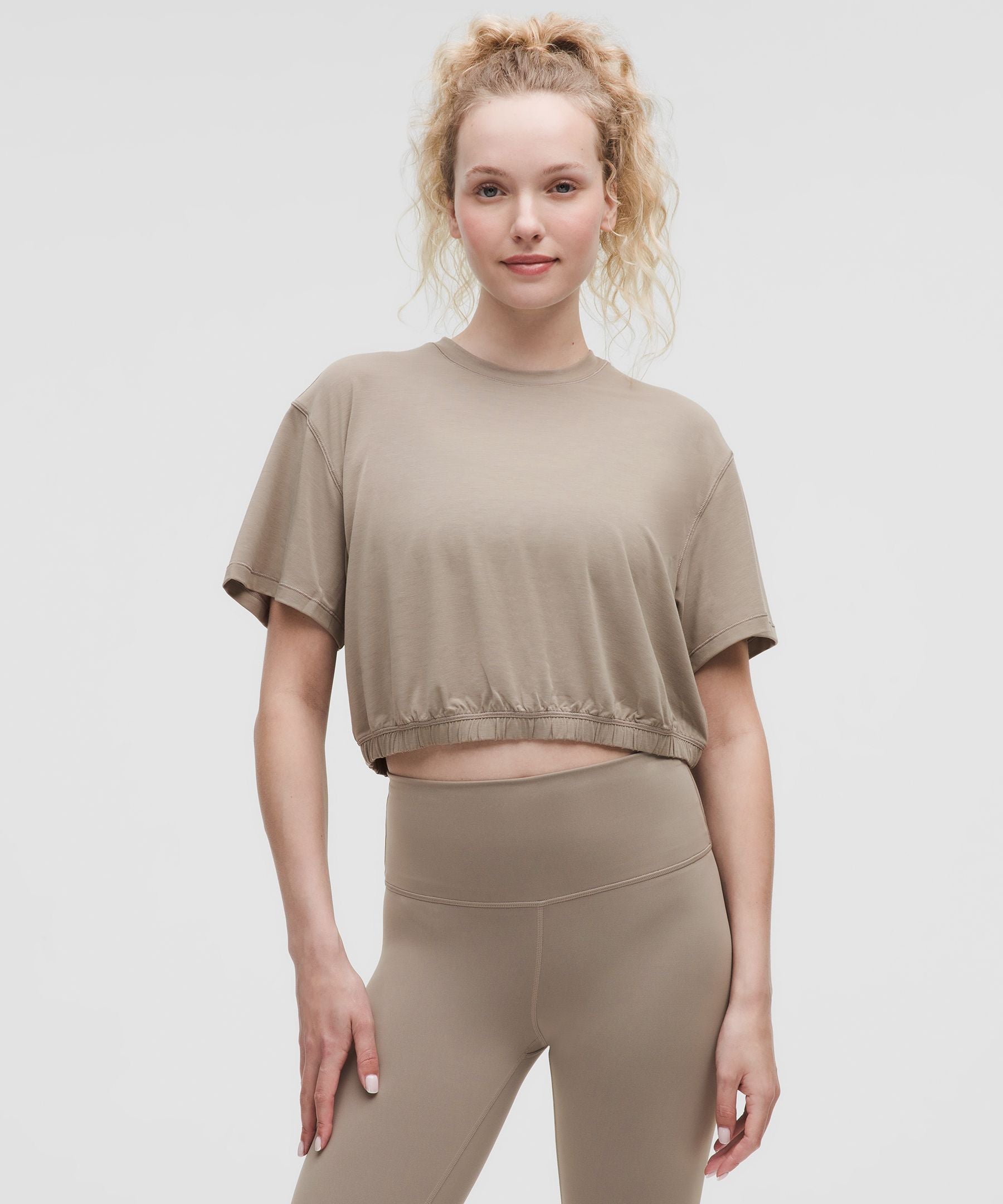 #color_warm-ash-grey