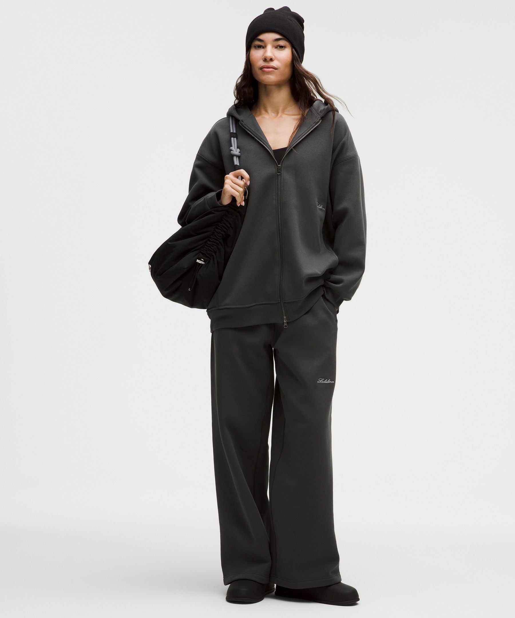 #color_graphite-grey