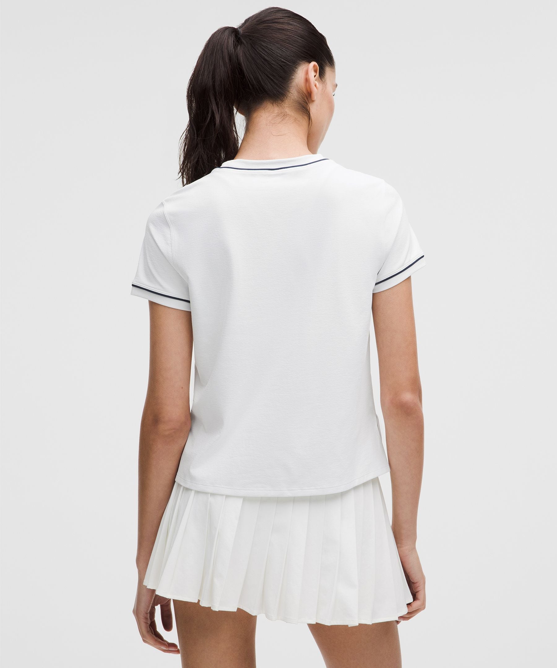 #color_white/club-blue