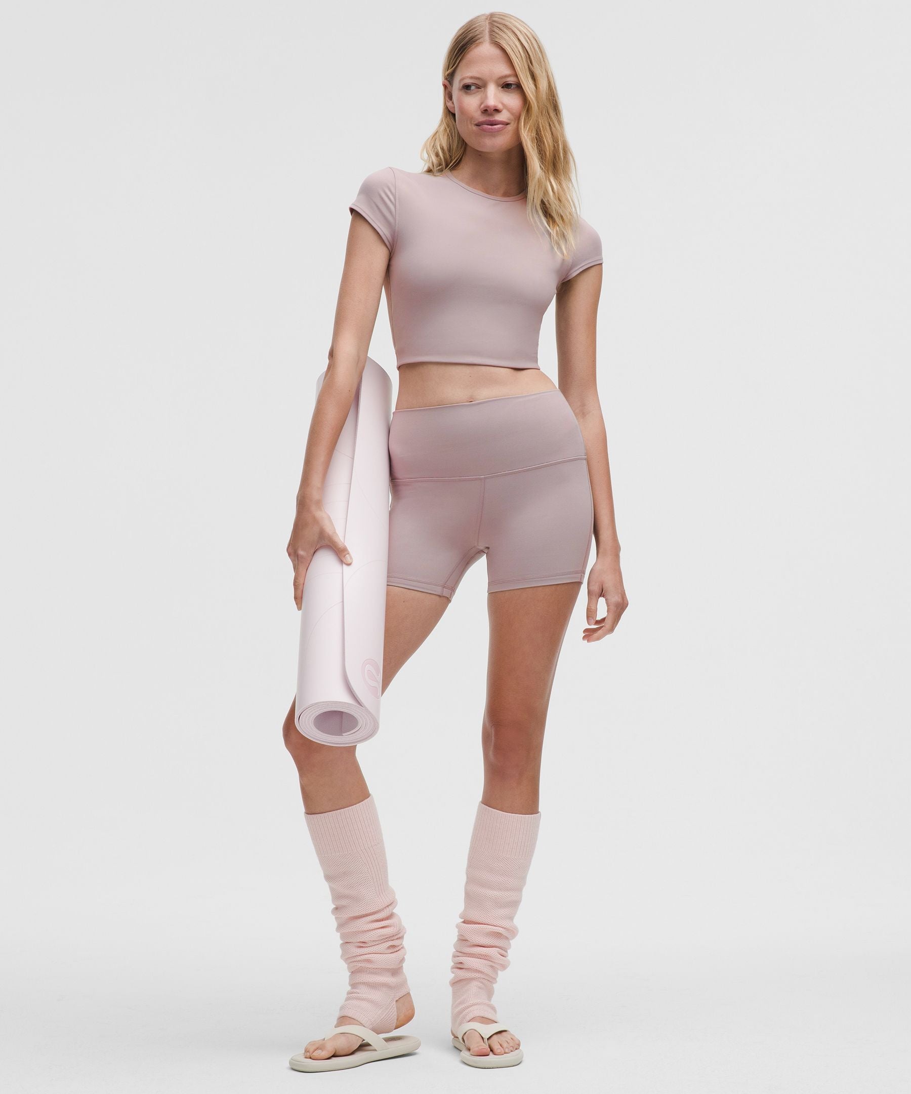 #color_mauve-grey