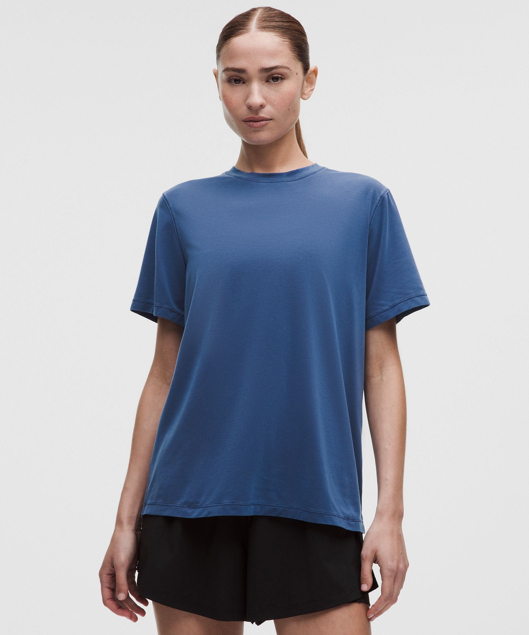#color_dilute-wash-clubhouse-blue