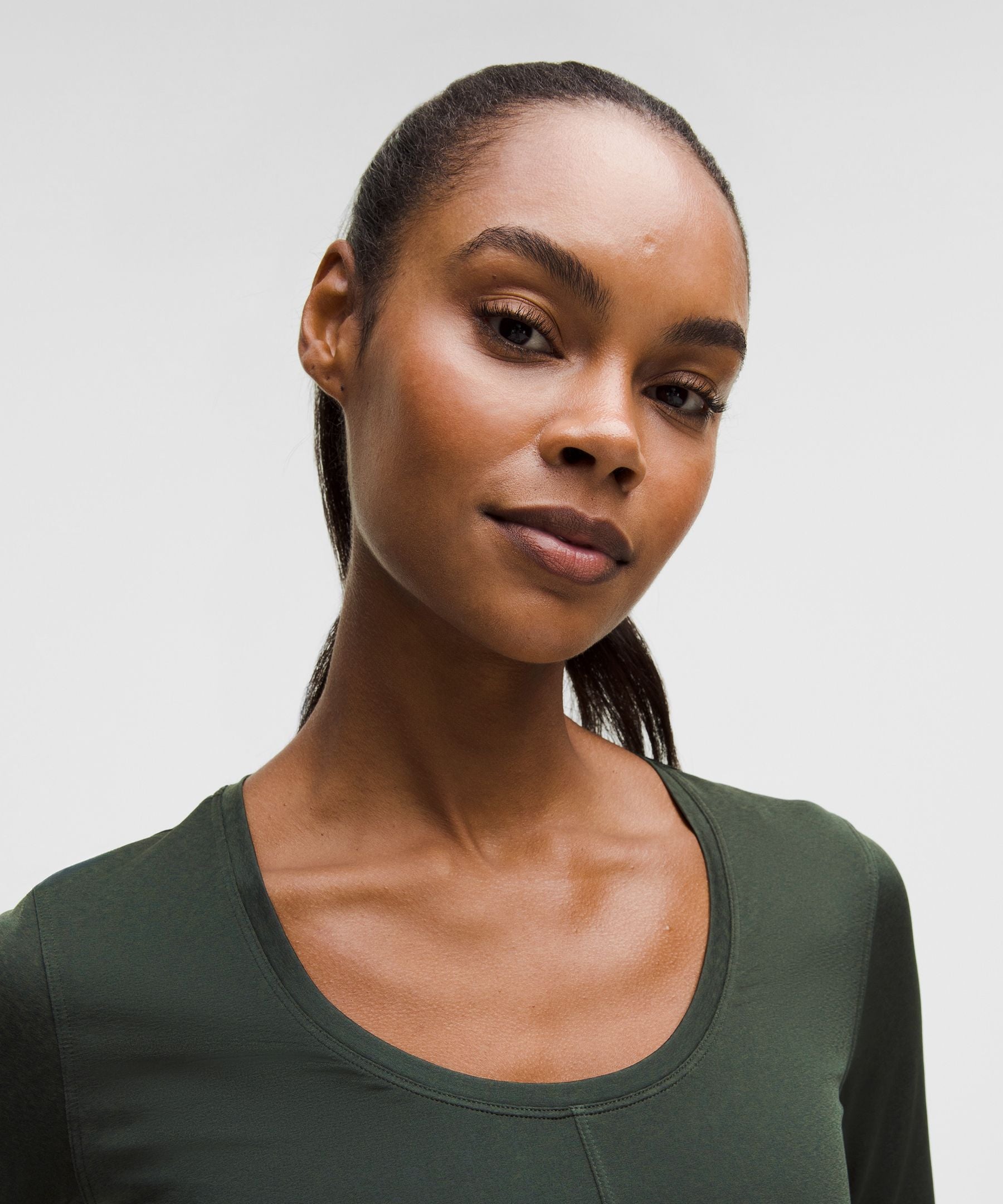 Lululemon Women's Lightweight Flowy Hem Long-Sleeve Shirt