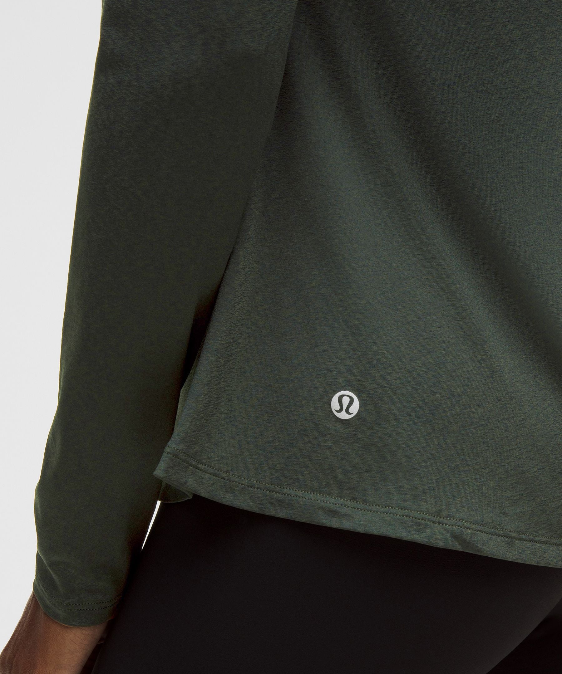 Lululemon Women's Lightweight Flowy Hem Long-Sleeve Shirt