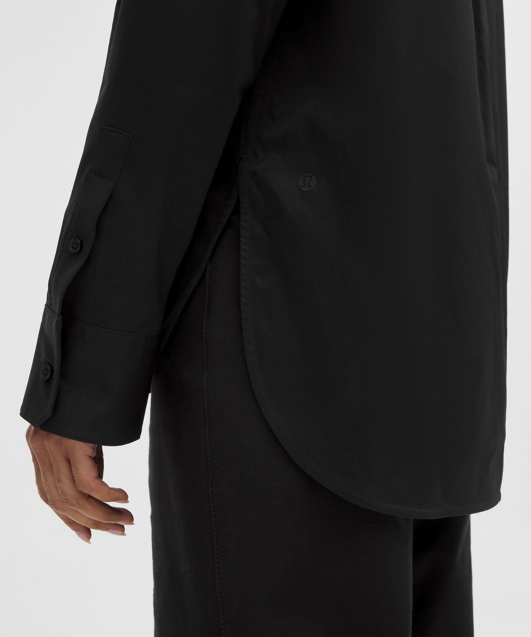 Lululemon Women's Woven Relaxed-Fit Button-Up Shirt