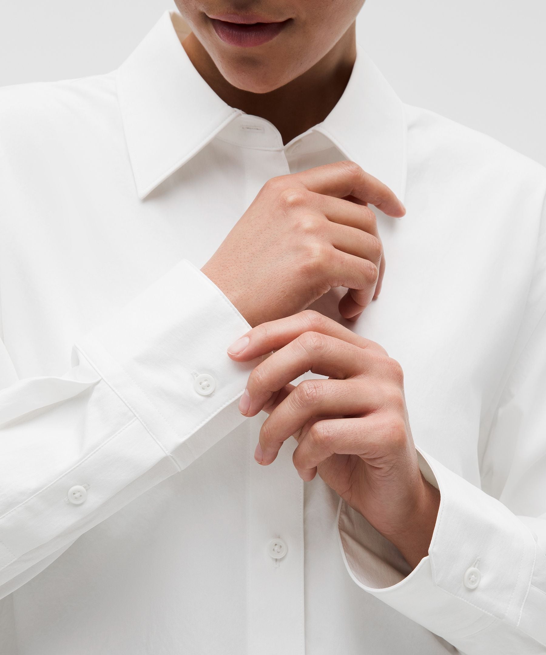 Lululemon Women's Woven Relaxed-Fit Button-Up Shirt
