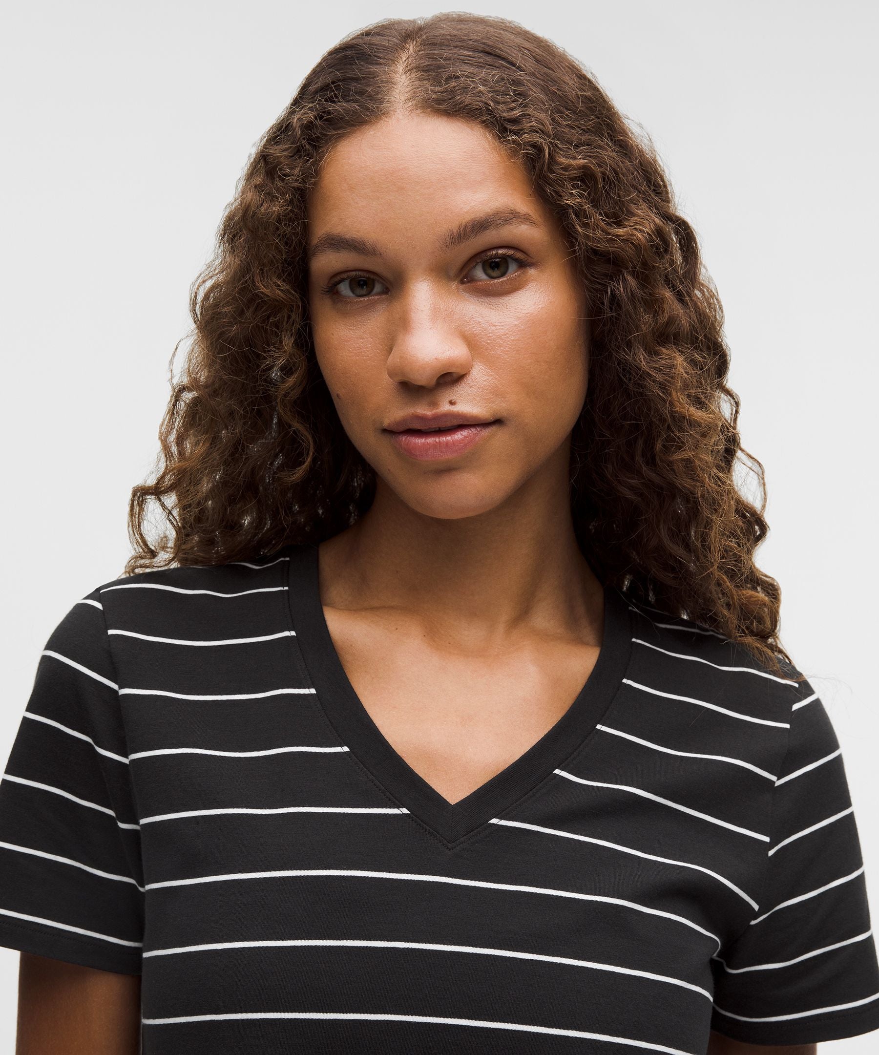 Lululemon Women's Love V-Neck T-Shirt