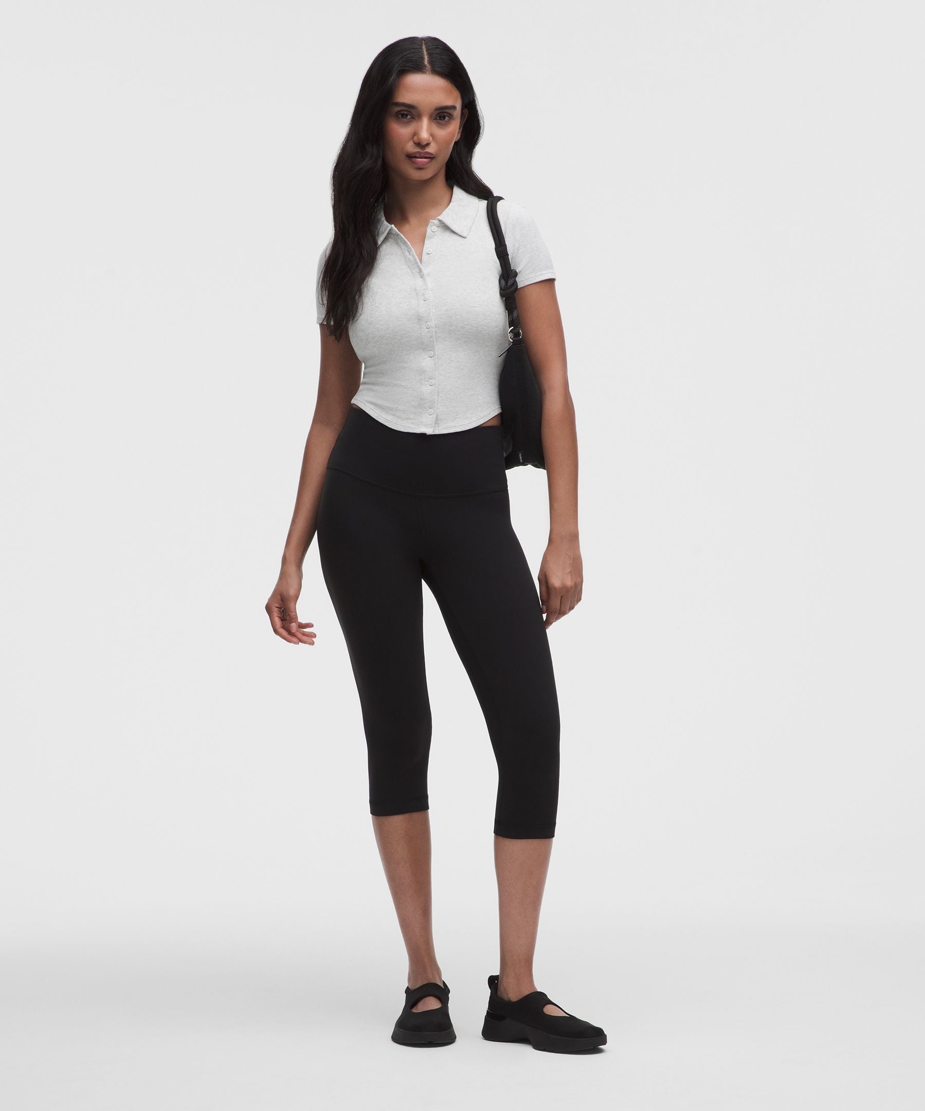 Lululemon Women's Button-Up Collared Short-Sleeve Shirt