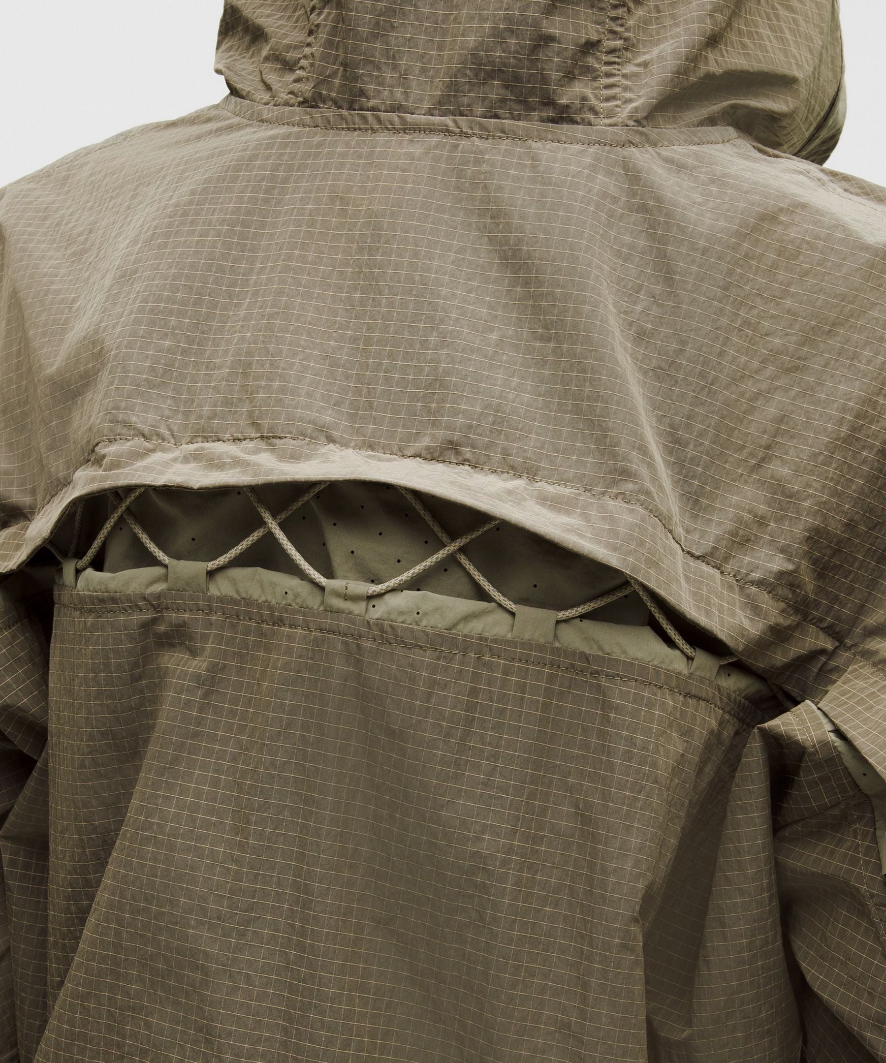 Lululemon Cinch-Back Half-Zip Hiking Pullover