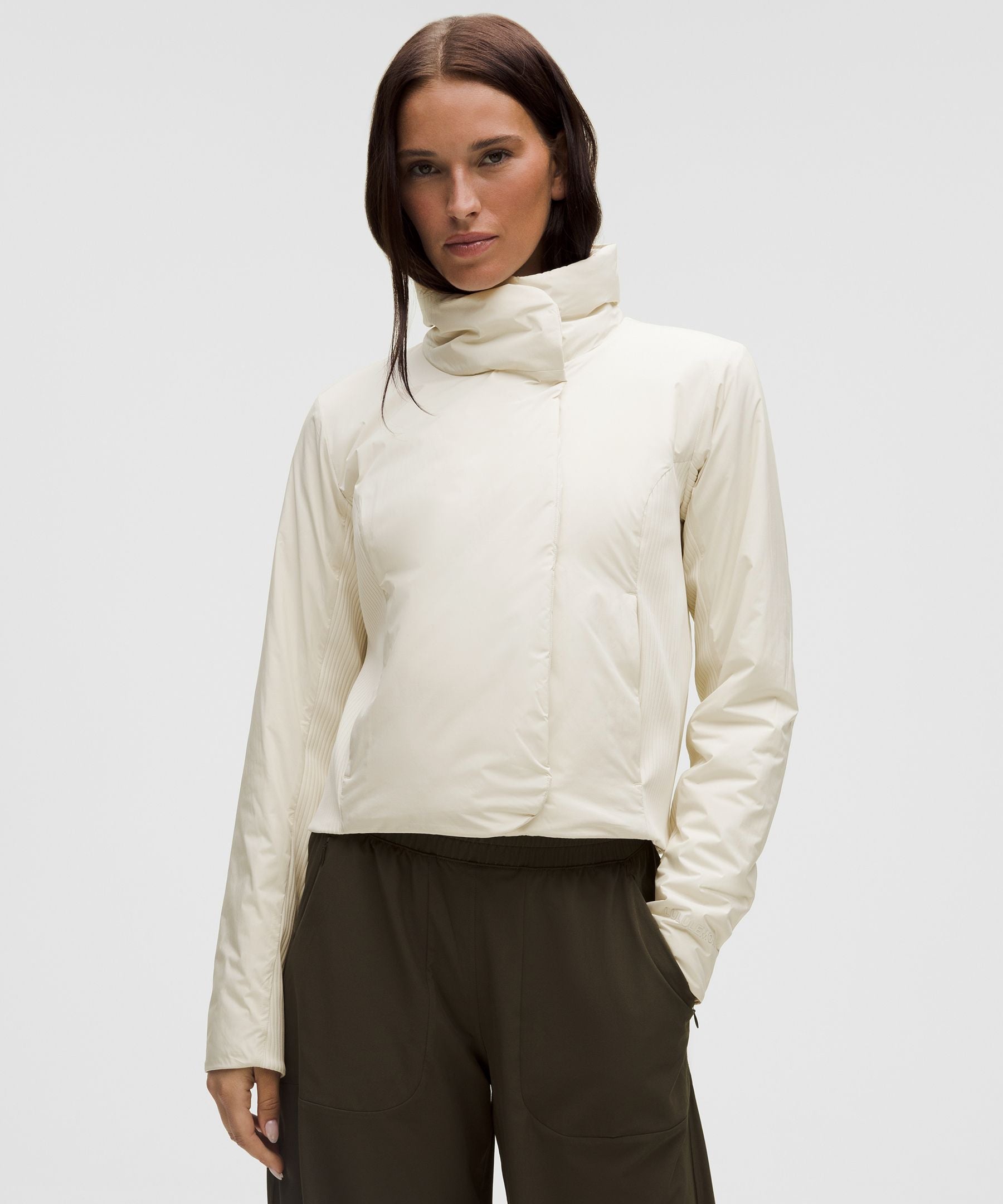 #color_light-ivory