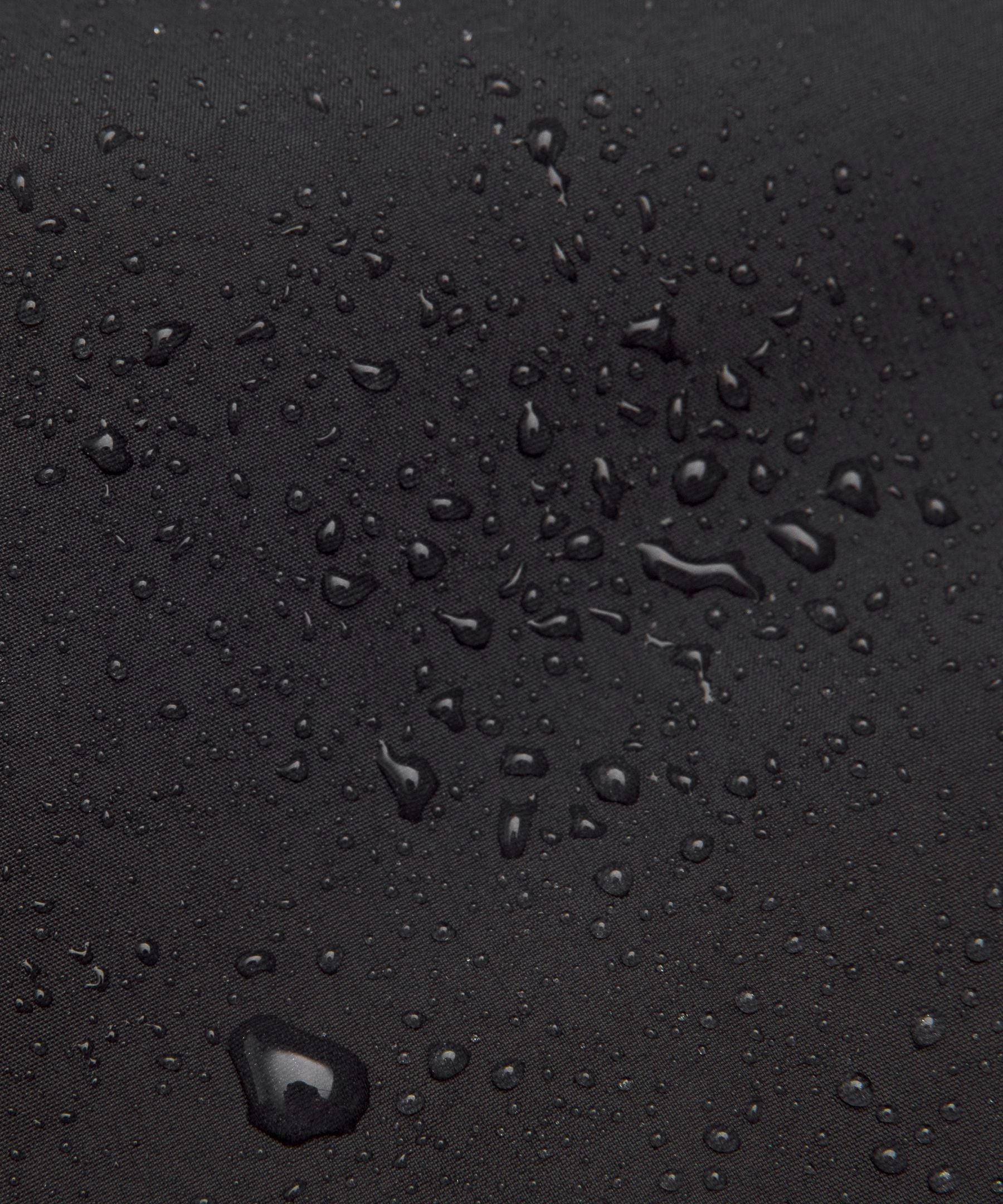 Lululemon Women's Waterproof Fishtail Rain Coat