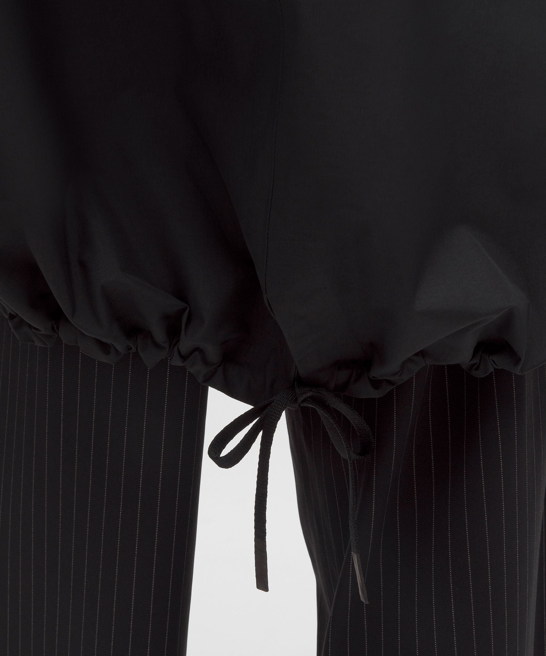 Lululemon Women's Waterproof Fishtail Rain Coat