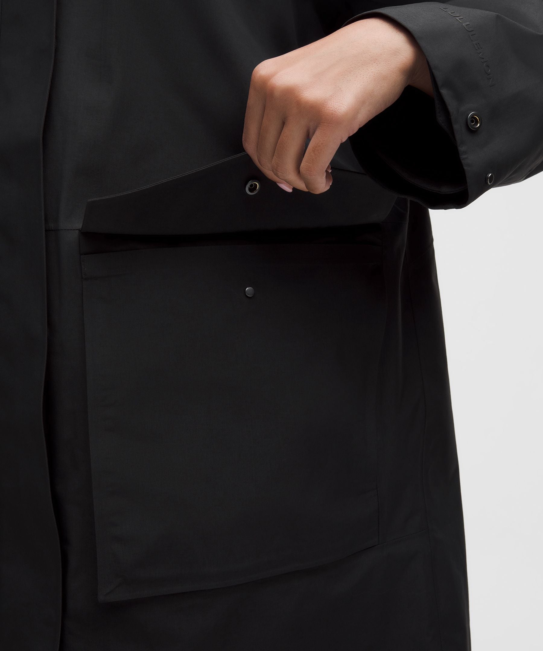 Lululemon Women's Waterproof Fishtail Rain Coat