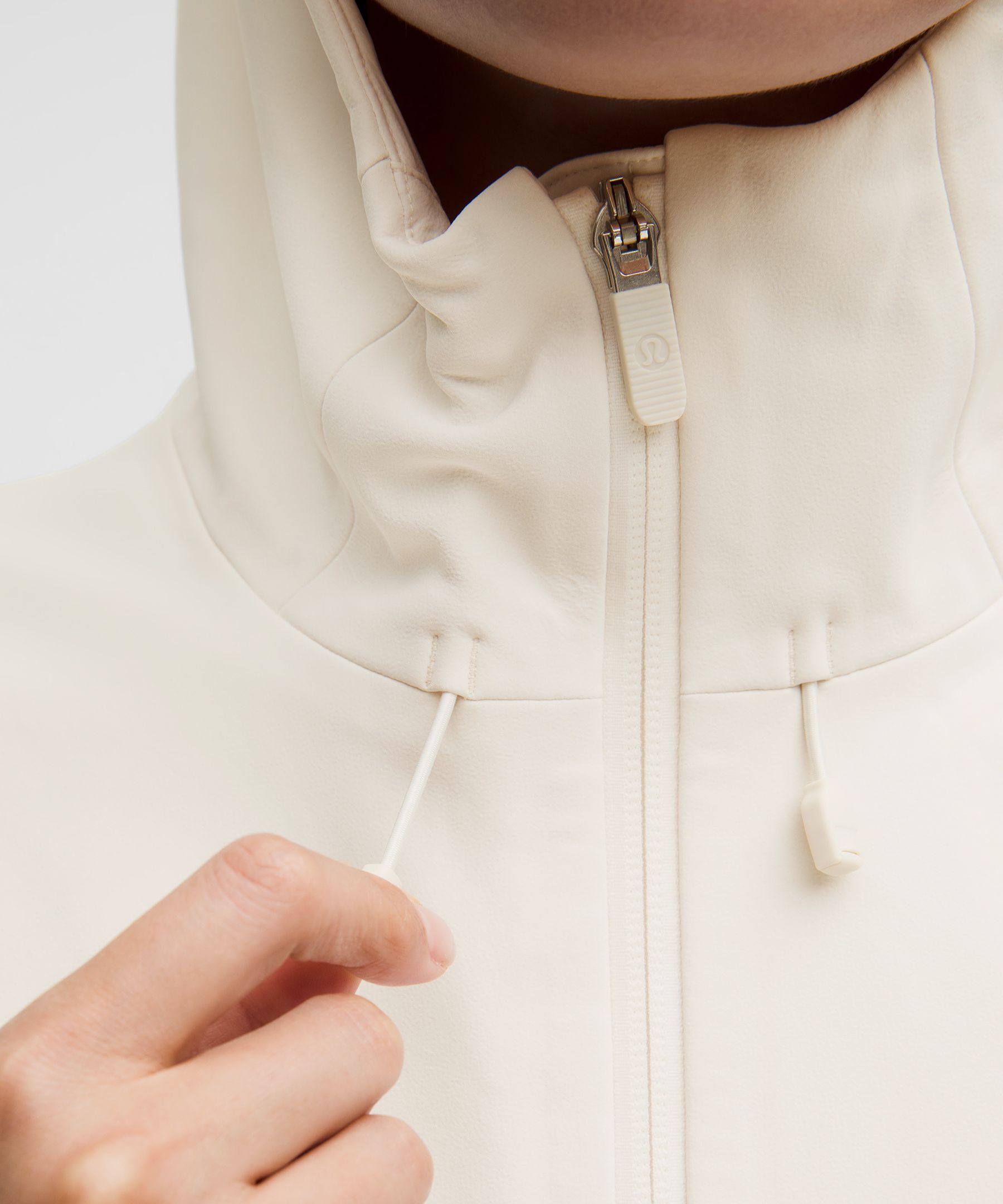 Lululemon Women's Cross Chill City-to-Trail Jacket