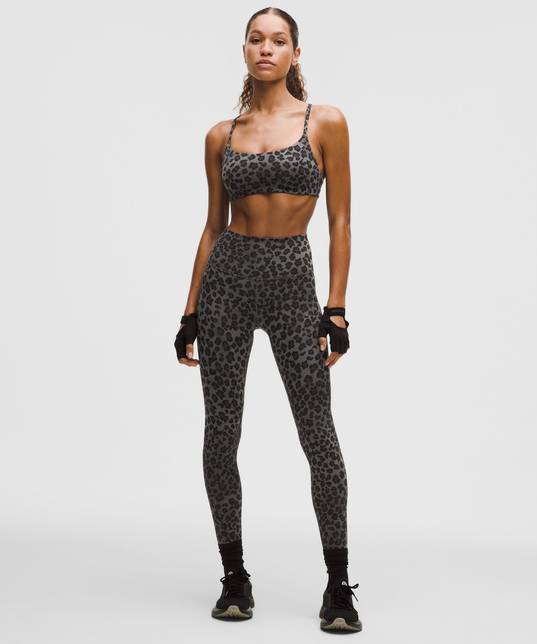 #color_true-leopard-black-multi