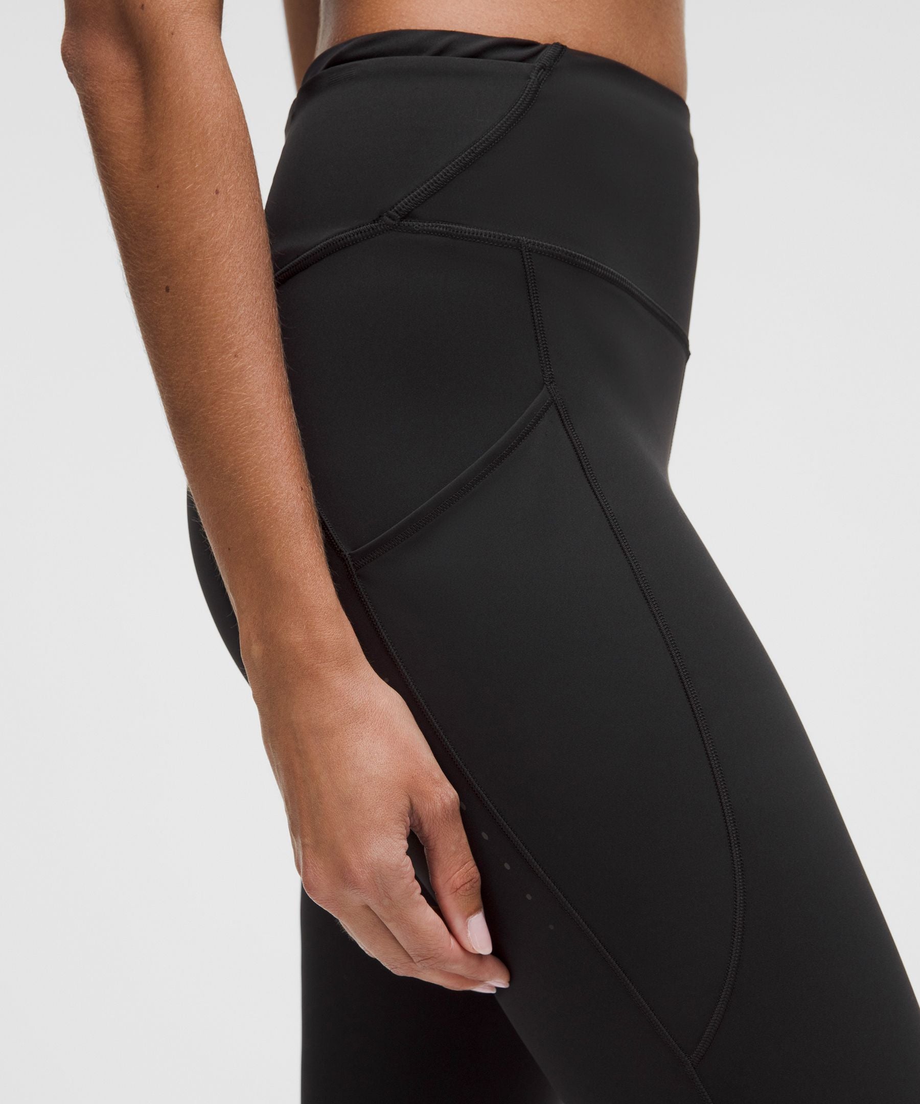 Lululemon Women's Fast and Free High-Rise Tight 28" *5 Pocket