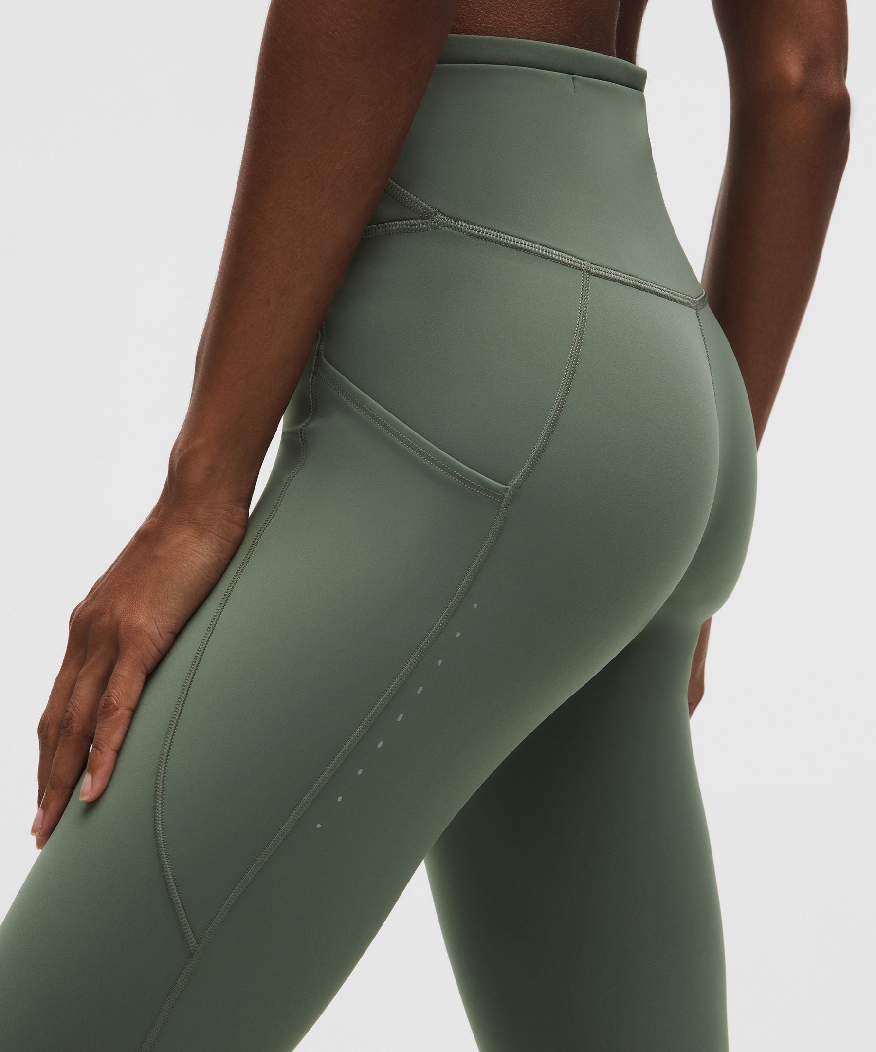 Lululemon Women's Fast and Free High-Rise Tight 28" *5 Pocket