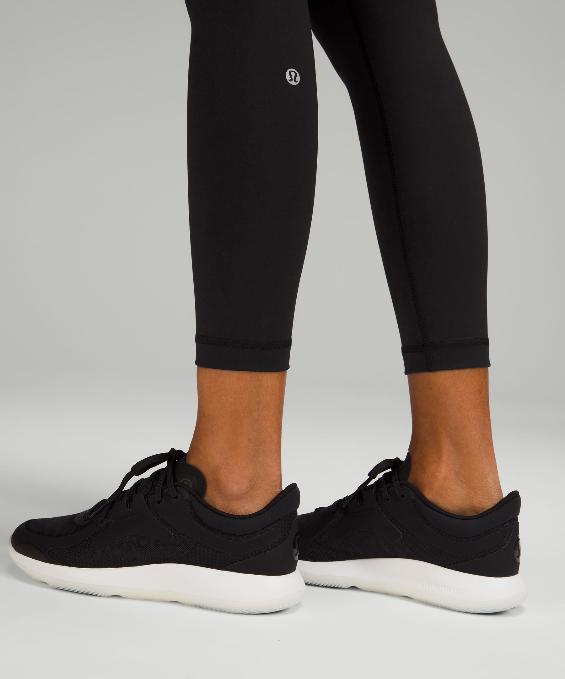 Lululemon Women's Wunder Train High-Rise Tight 25"