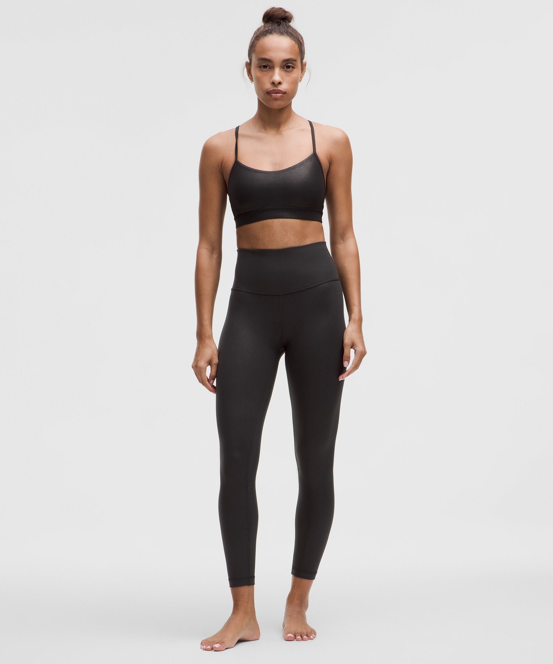 #color_luxe-shine-foil-print-black