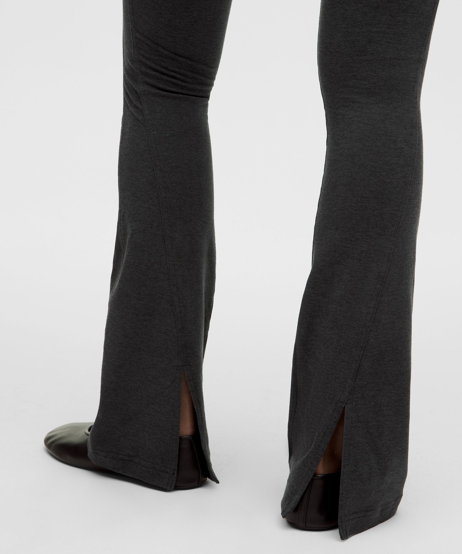 Lululemon Softy Suedey Split-Hem High-Rise Mini-Flare Pant *Regular