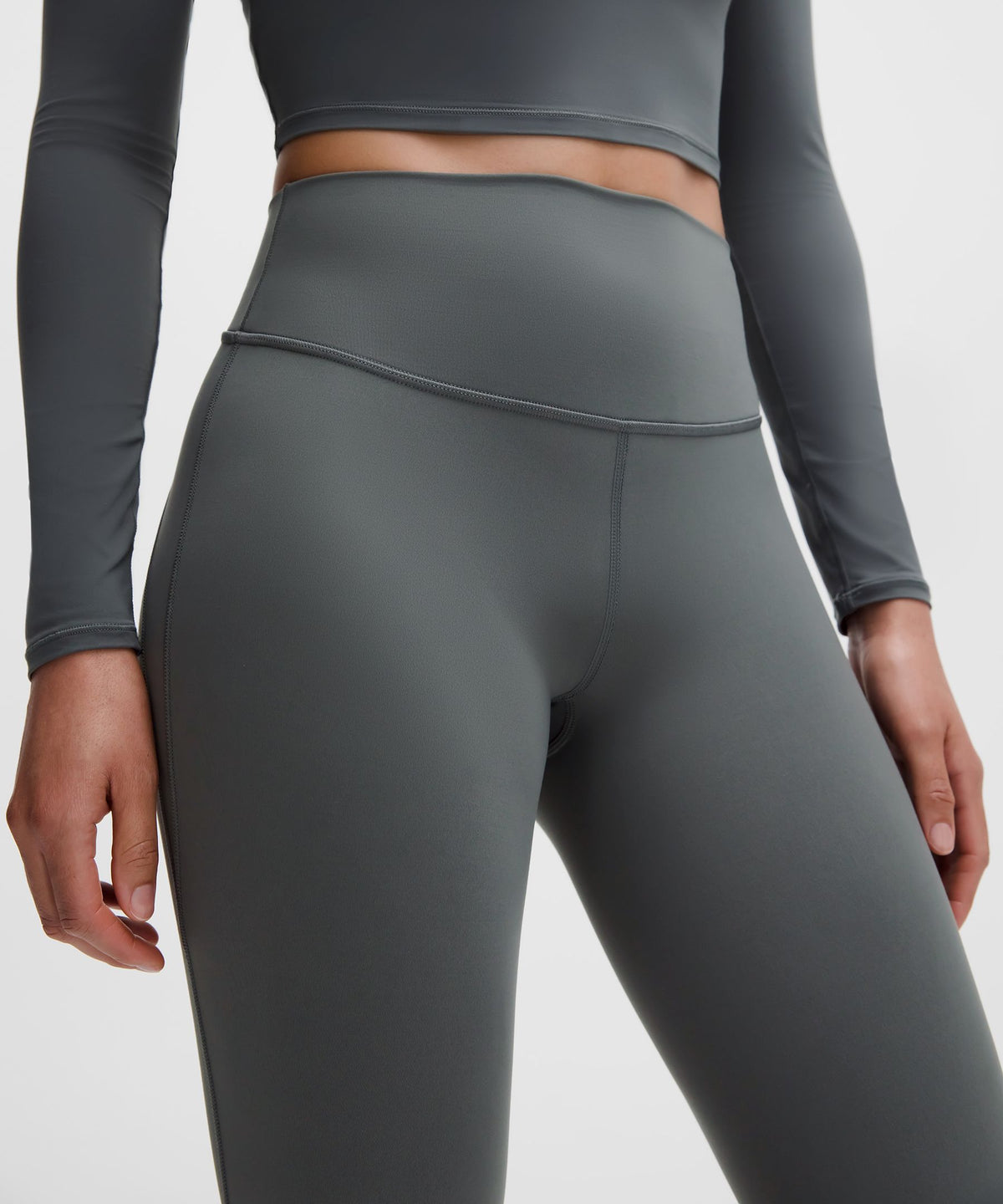 Lululemon Women's Unrestricted Power High-Rise Tight 25"
