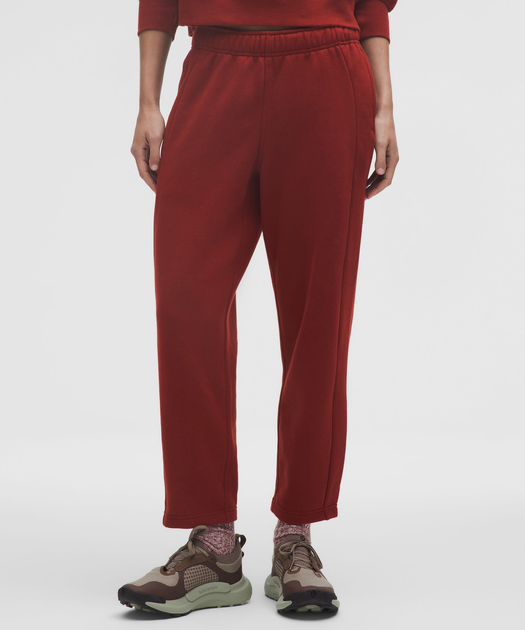 Lululemon Scuba Mid-Rise Tapered Pant 7/8 Length