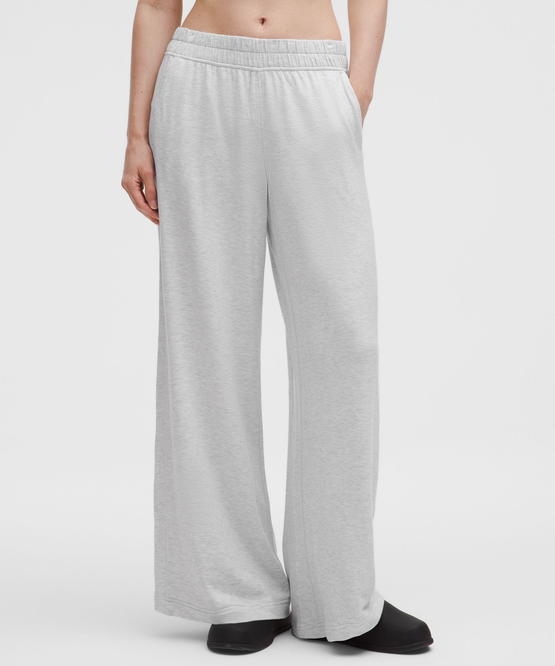 Lululemon BeCalm Mid-Rise Wide-Leg Pant