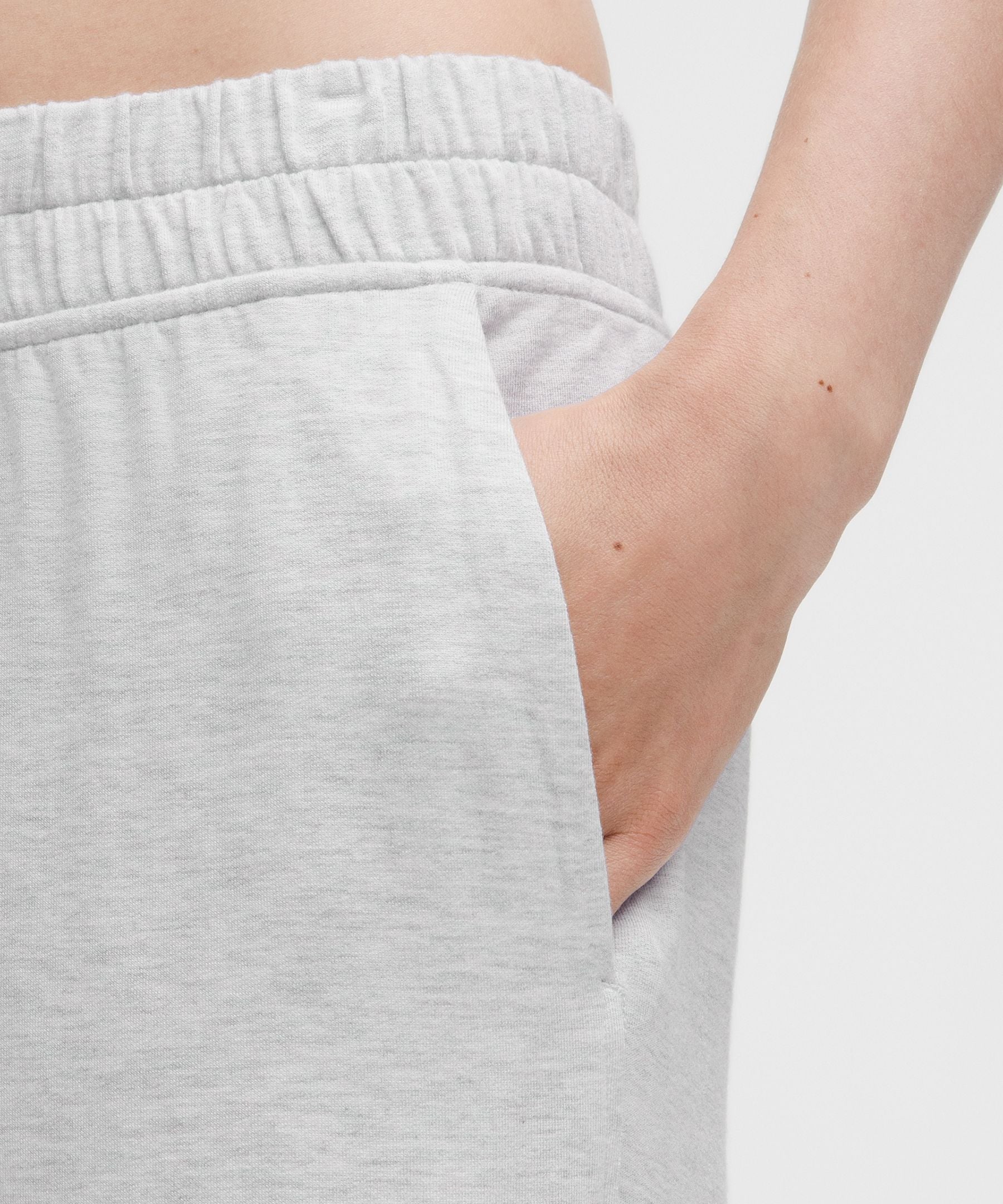 Lululemon BeCalm Mid-Rise Wide-Leg Pant