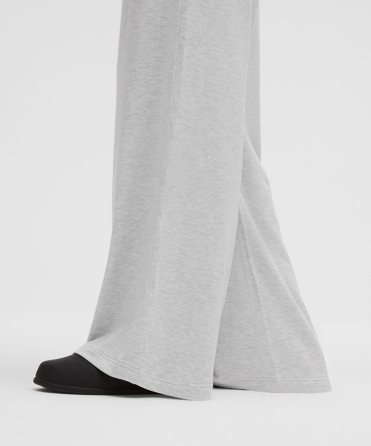 Lululemon BeCalm Mid-Rise Wide-Leg Pant