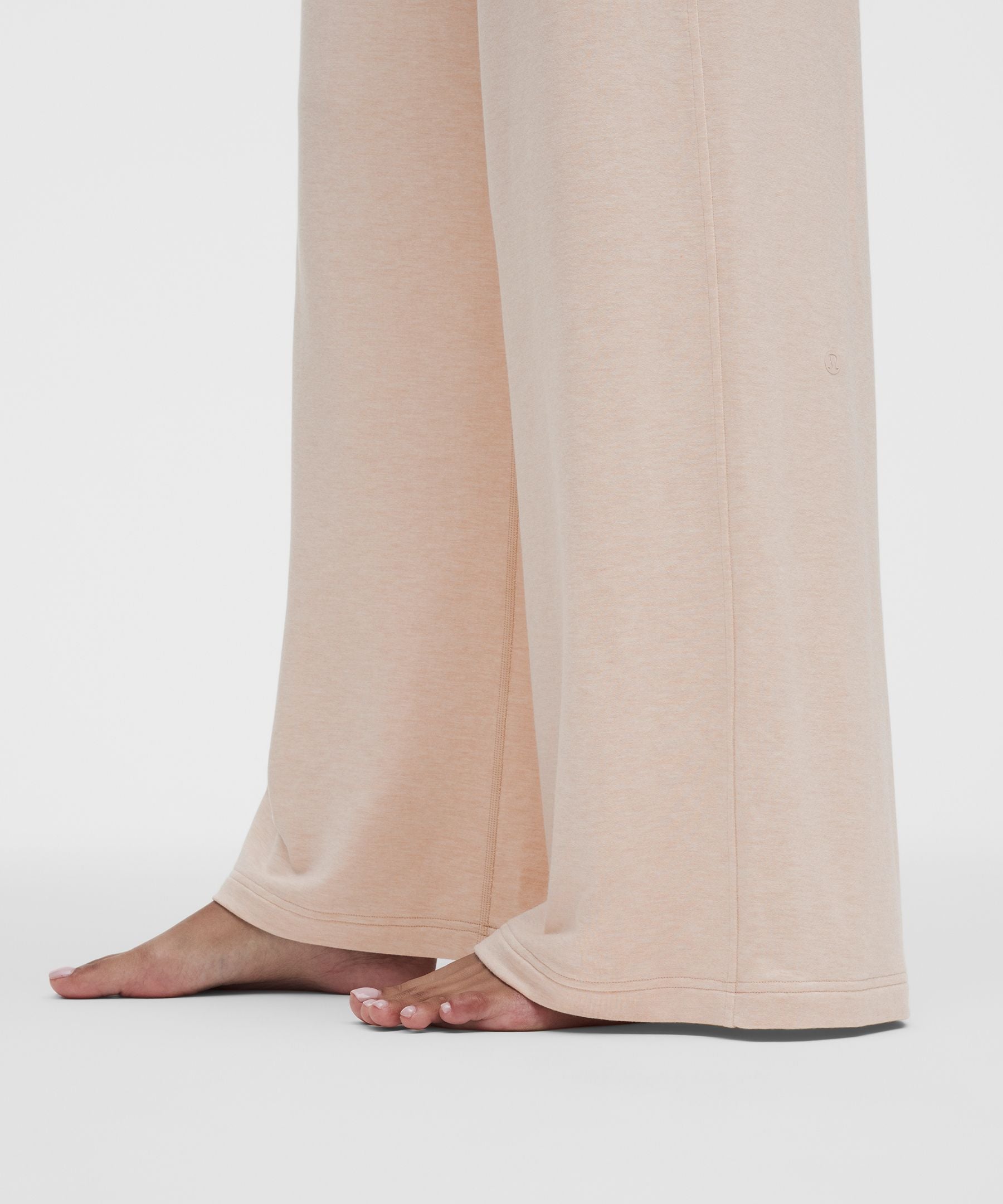 Lululemon BeCalm Mid-Rise Wide-Leg Pant