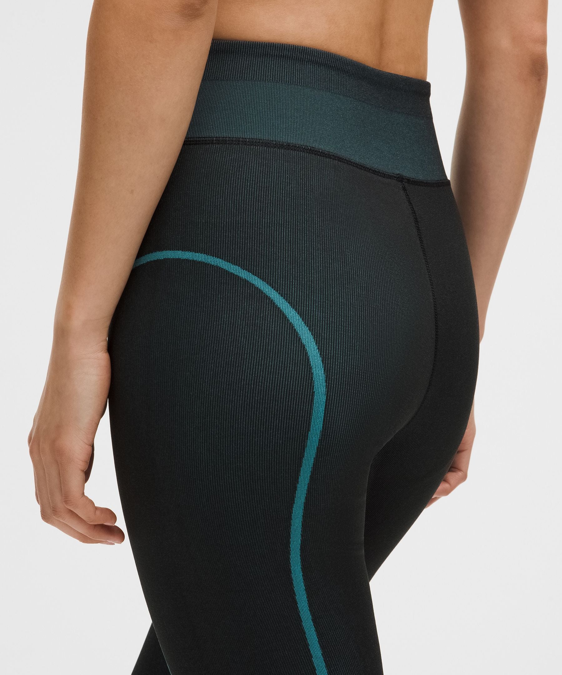 Lululemon Women's Seamless High-Rise Training Tight 28" *SLNSH Collection